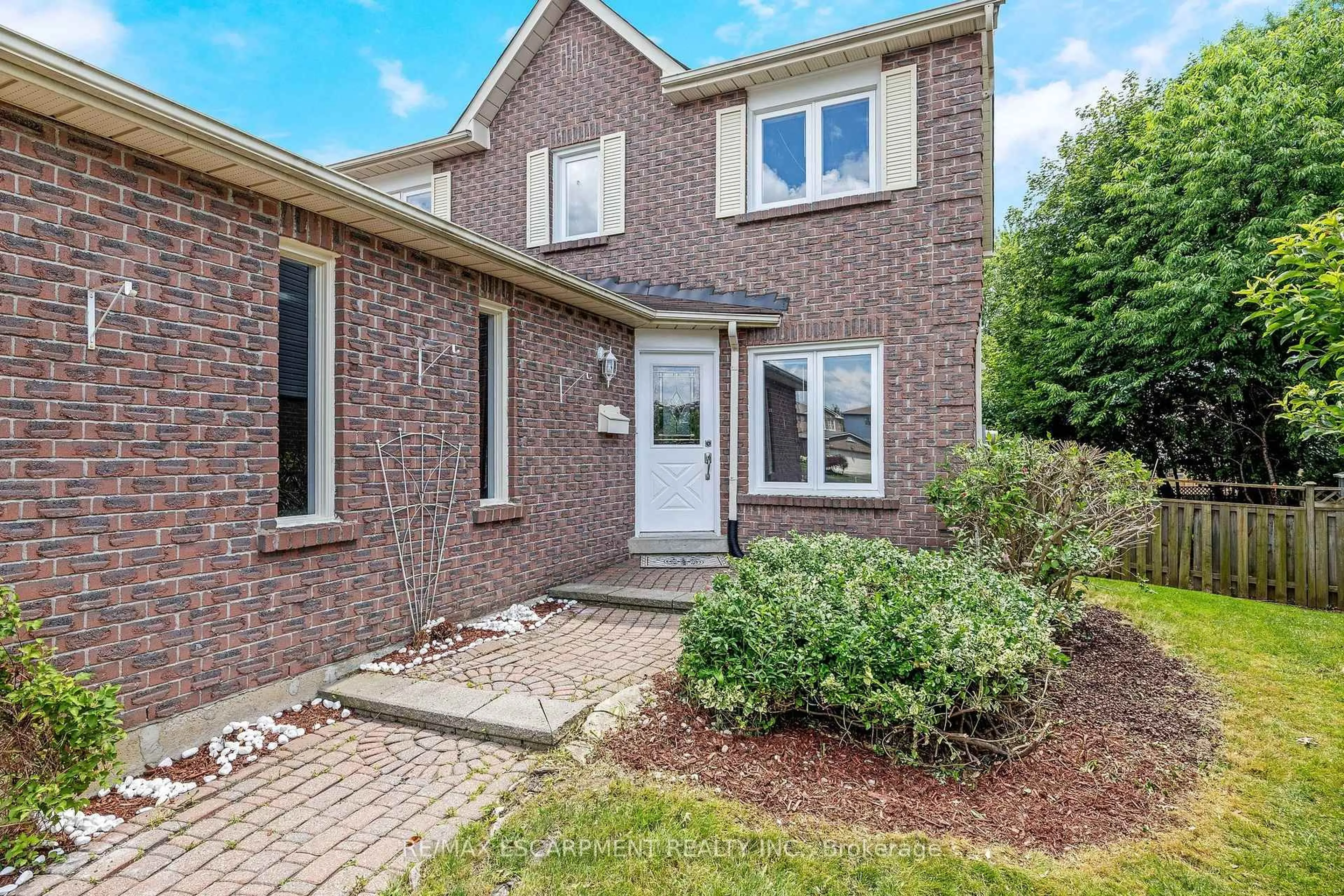Home with brick exterior material, street for 6198 Saltmarsh Crt, Mississauga Ontario L5N 5V8