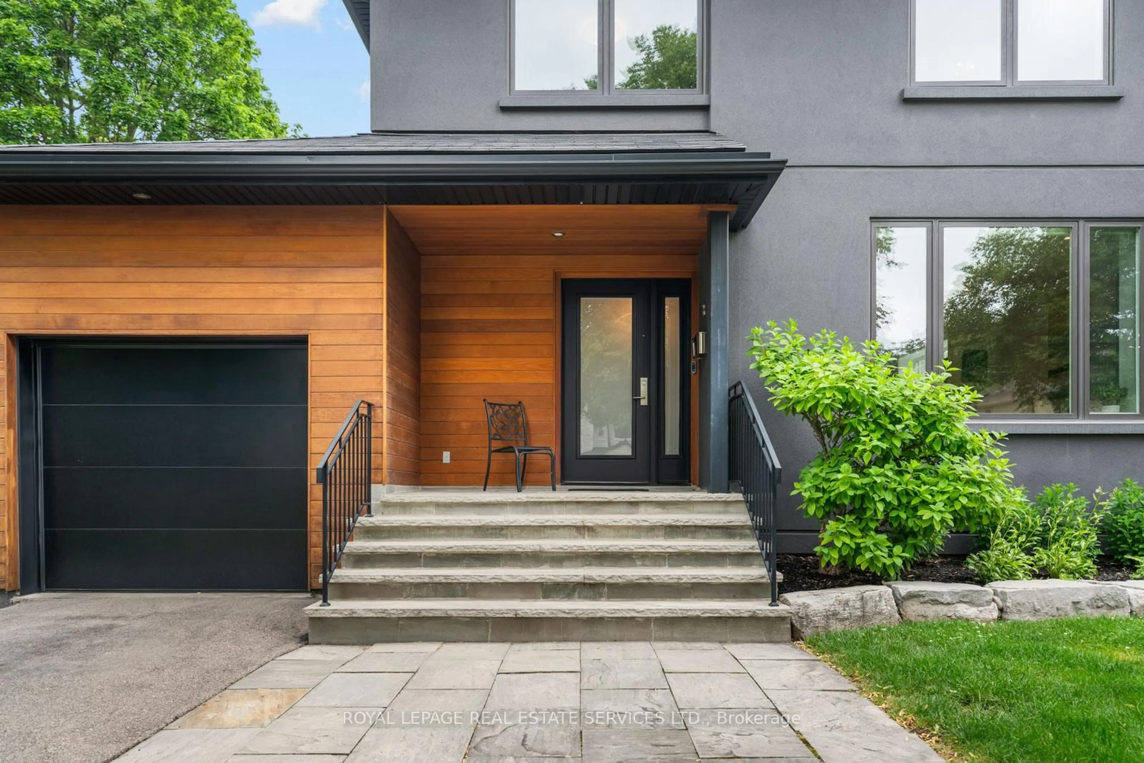 Unknown for 8 Firwood Cres, Toronto Ontario M9B 2V7
