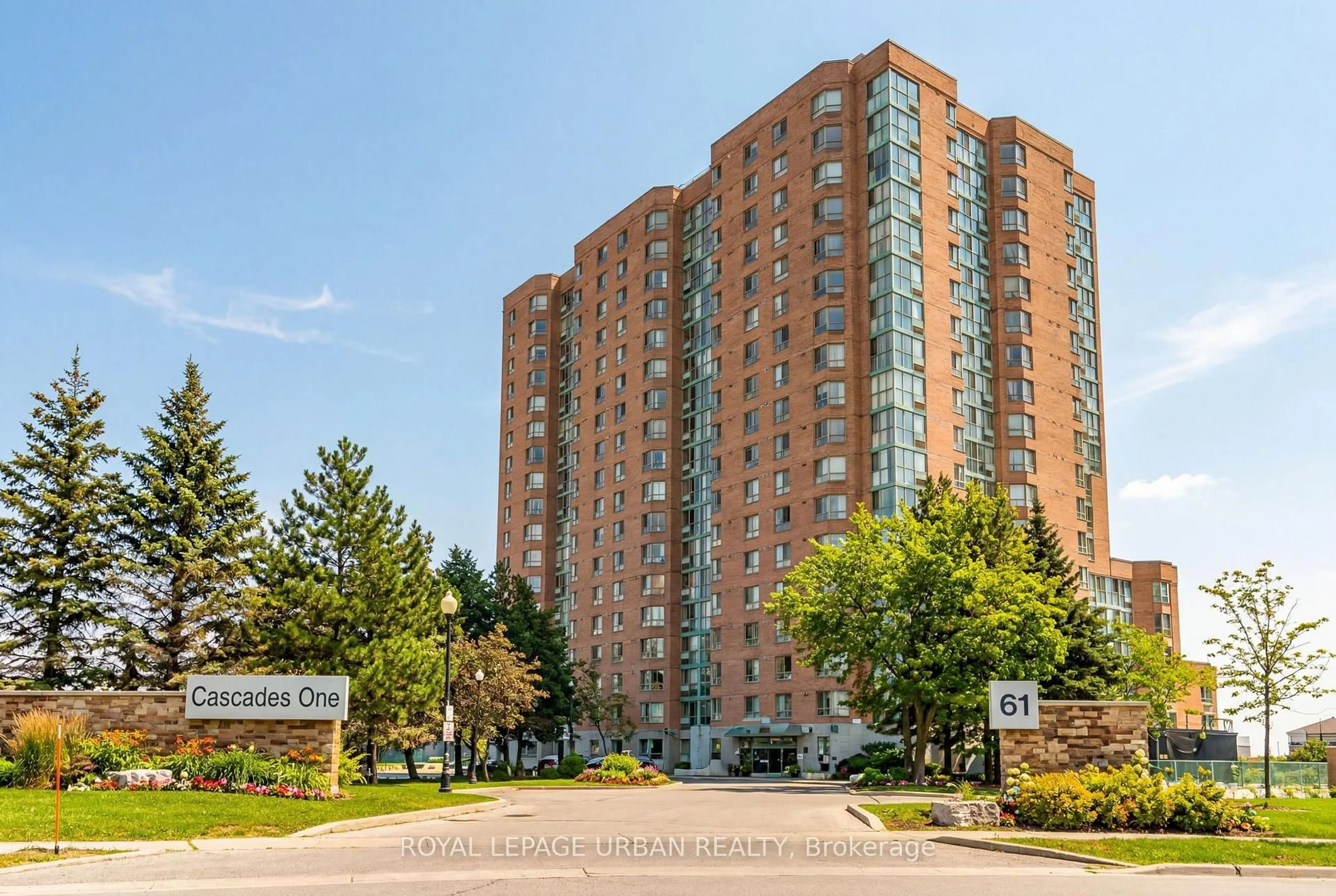 Indoor foyer for 61 Markbrook Lane #1210, Toronto Ontario M9V 5E7