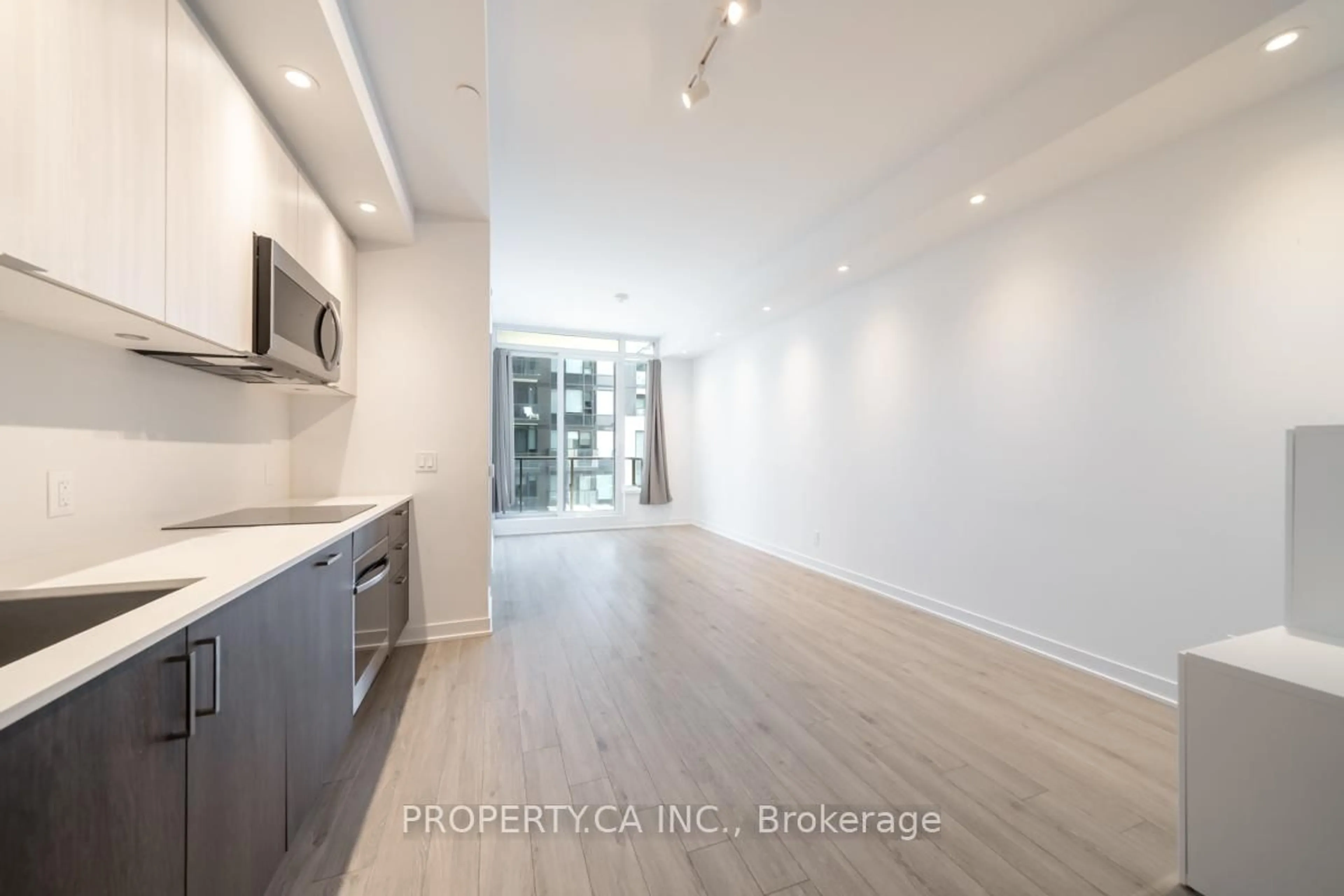A pic of a room for 1928 Lake Shore Blvd #3205, Toronto Ontario M6S 0B1