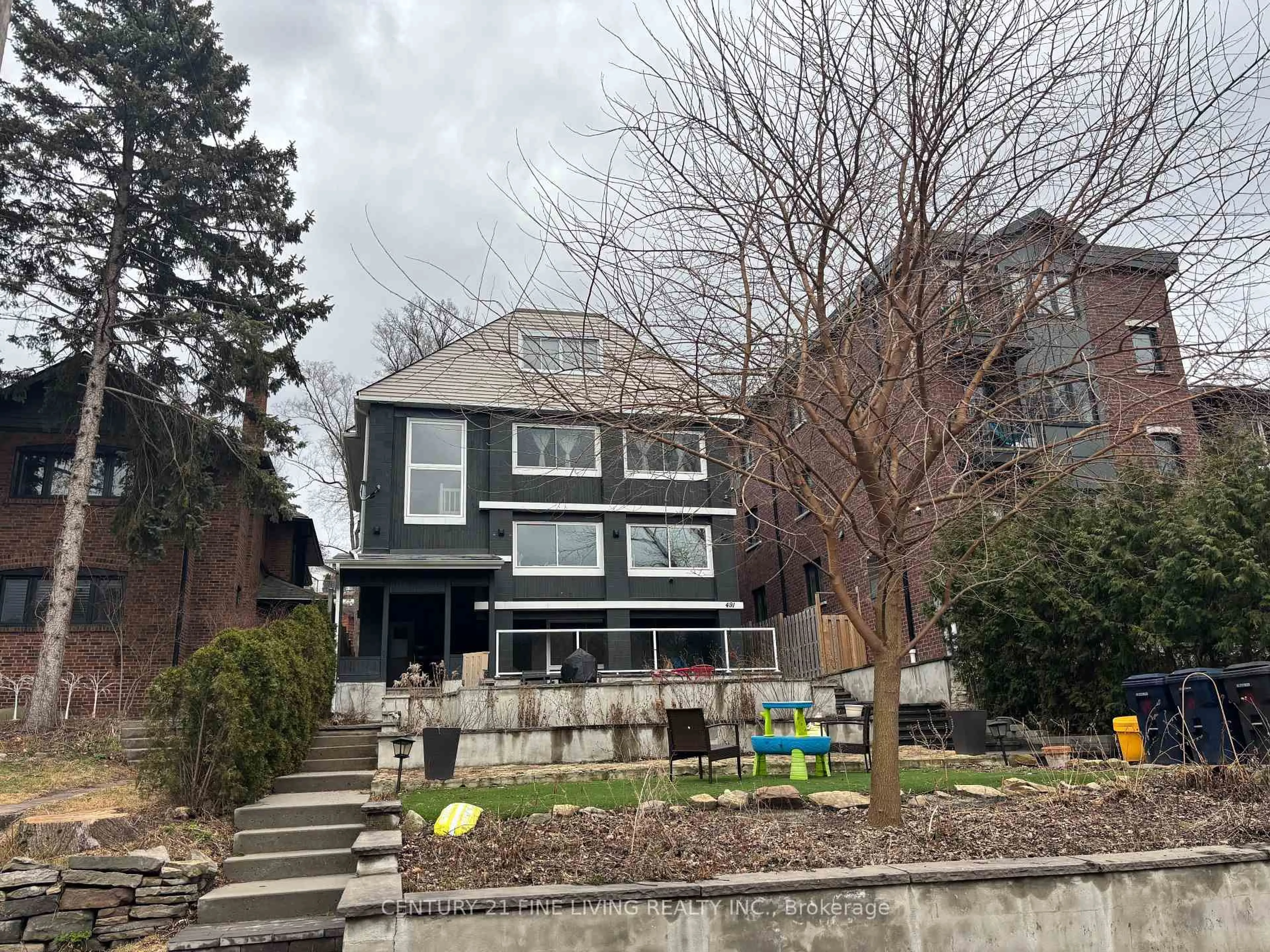 Unknown for 491 PARKSIDE Dr, Toronto Ontario M6R 2Z9