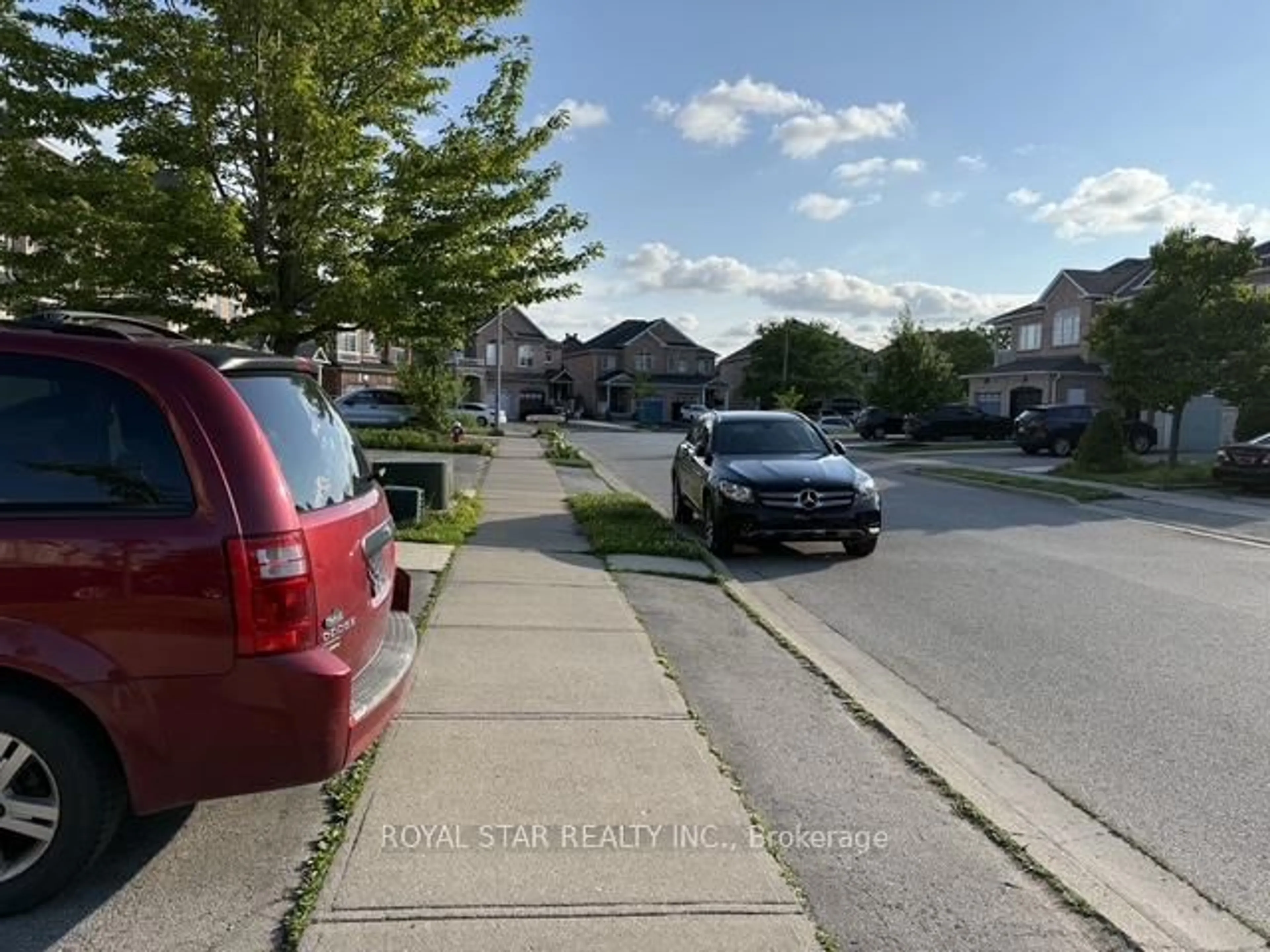 Unknown for 50 Dewridge Crt, Brampton Ontario L6R 3C1