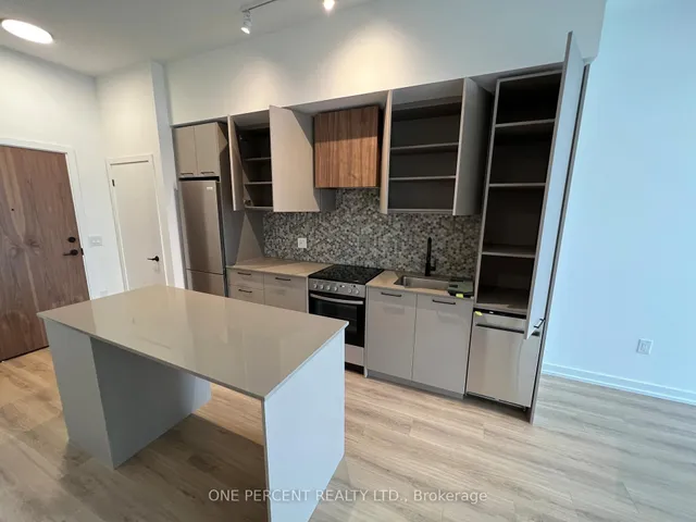 10 Lagerfeld Dr Dr #617, Brampton 3