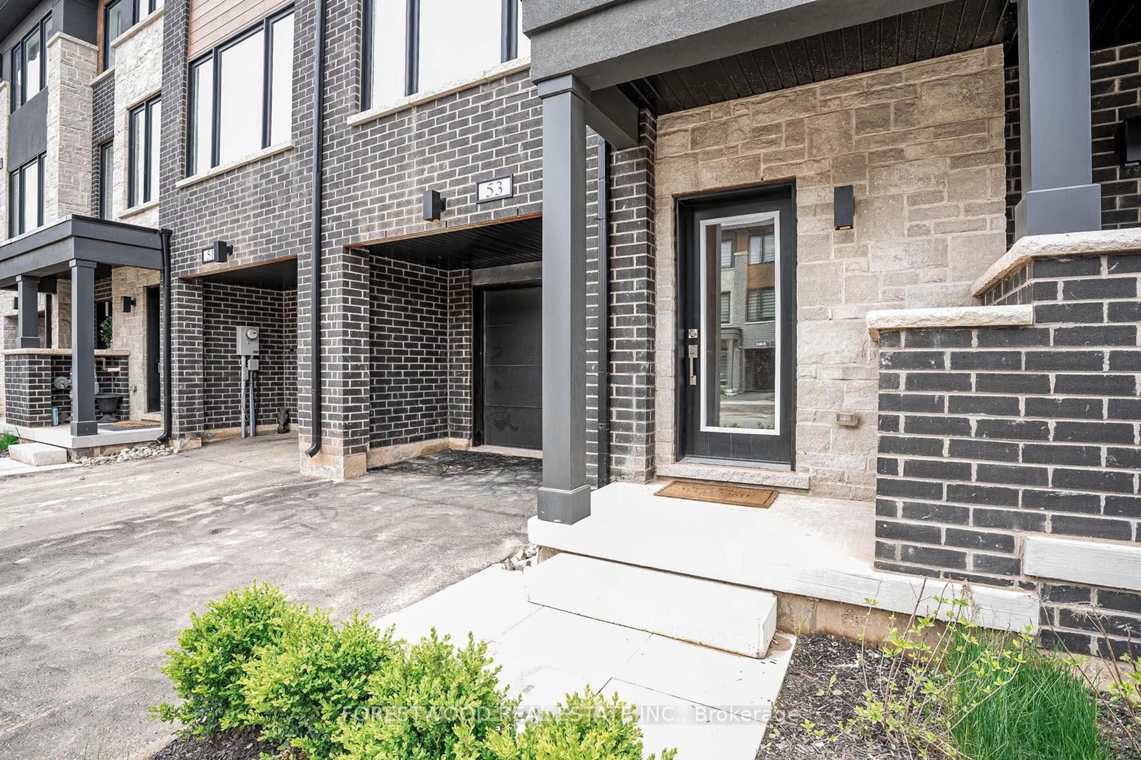 Home with brick exterior material, street for 53 Humberstone Dr, Halton Hills Ontario L7G 0P6