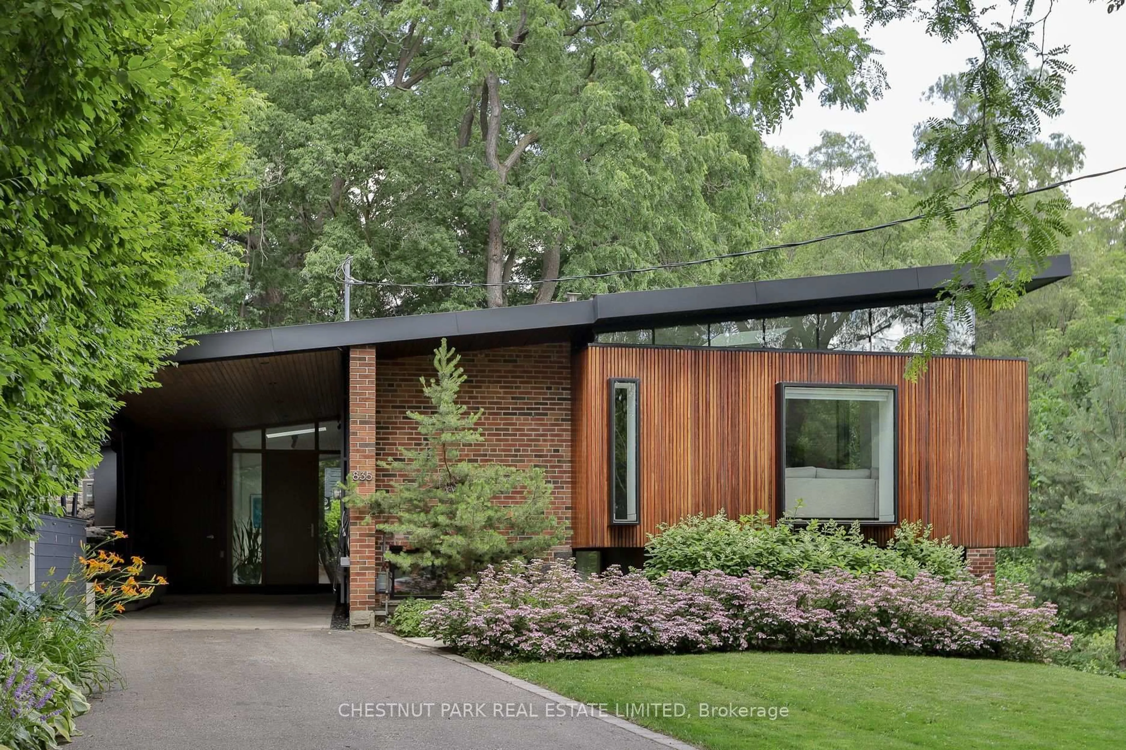 Home with brick exterior material, unknown for 835 Royal York Rd, Toronto Ontario M8Y 2V1