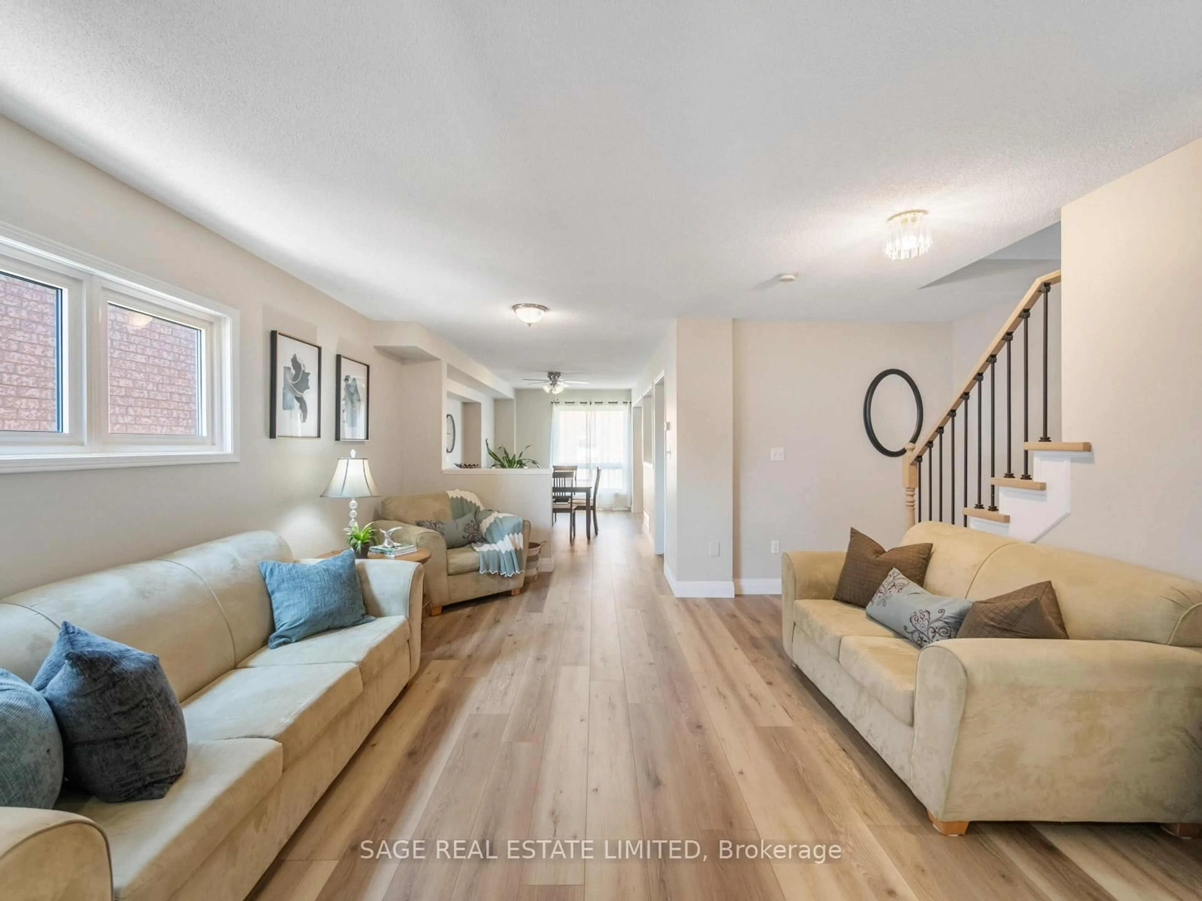 Living room with furniture, unknown for 7093 BLACK WALNUT Tr, Mississauga Ontario L5N 7N6