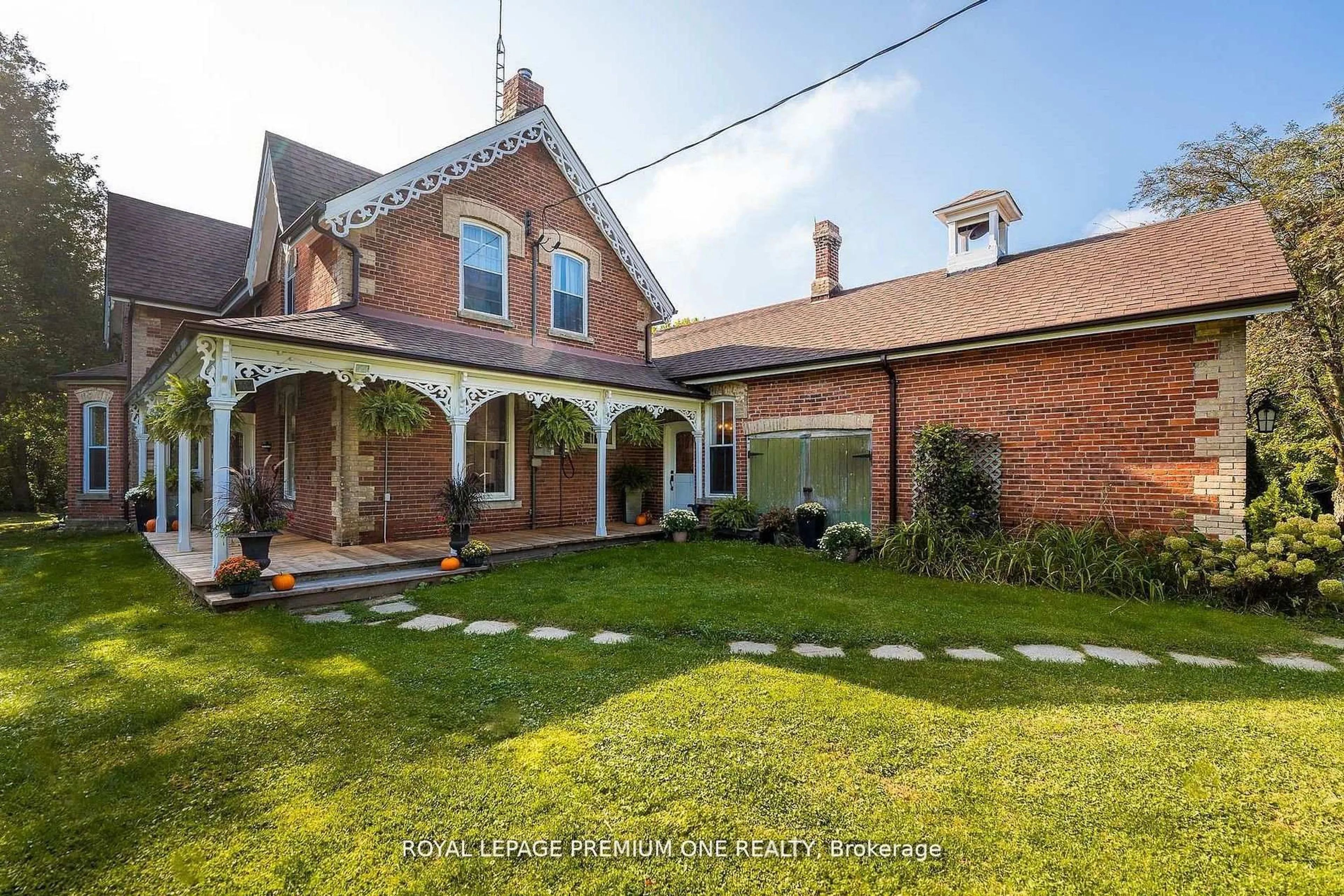 Home with brick exterior material, street for 14650 Heart Lake Rd, Caledon Ontario L7C 2J7