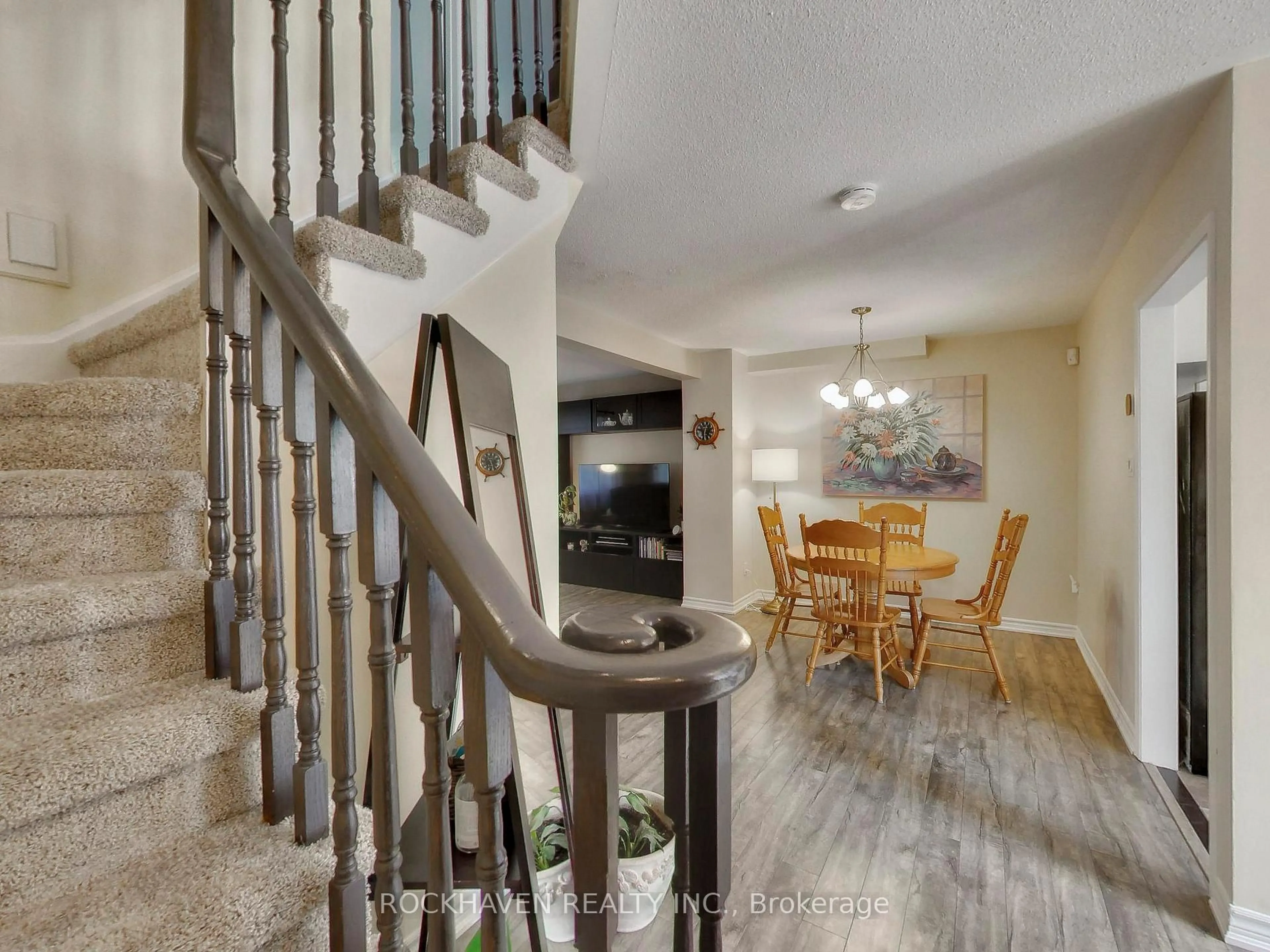 Unknown for 32 Maple Ave, Halton Hills Ontario L7G 5L8