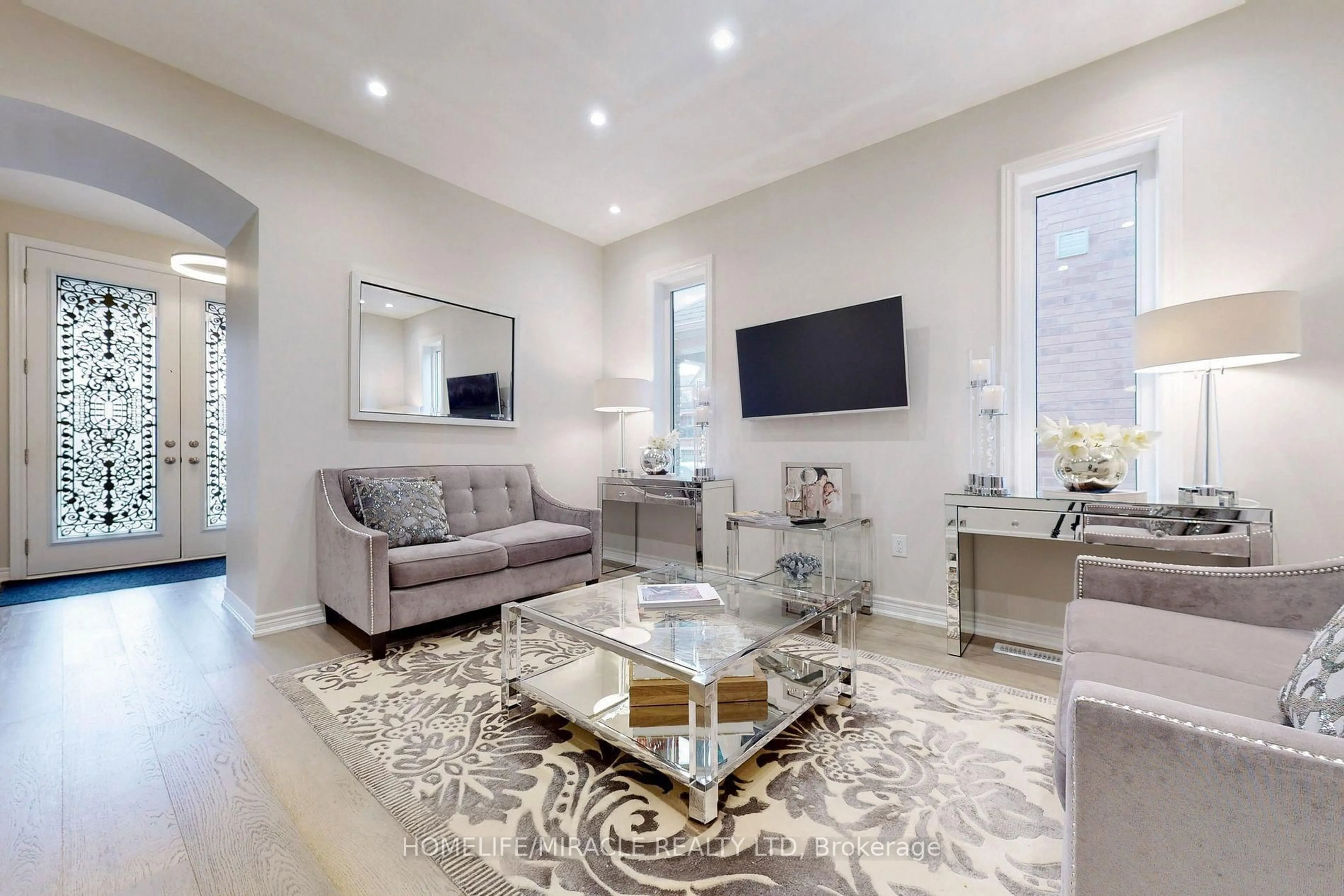 Living room with furniture, unknown for 18 Pearman Cres, Brampton Ontario L7A 4Y8