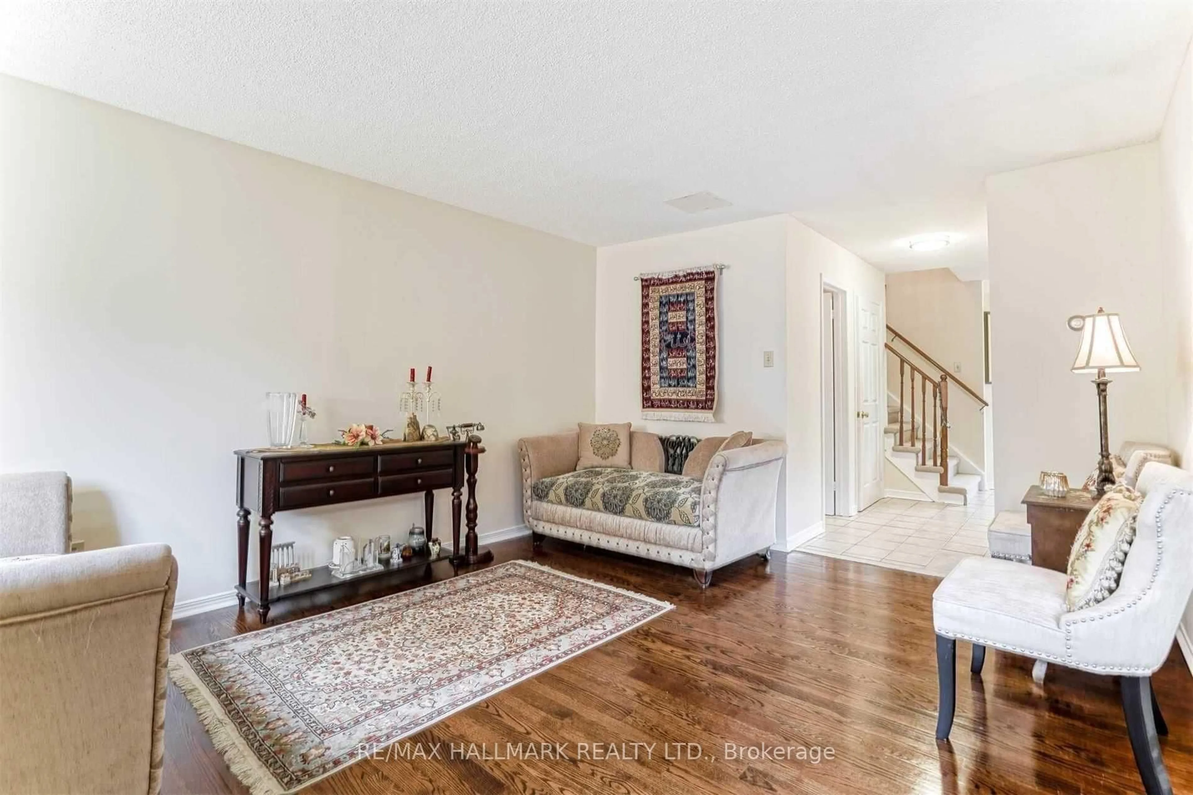 Unknown for 2006 Glenada Cres #17, Oakville Ontario L6H 5R9