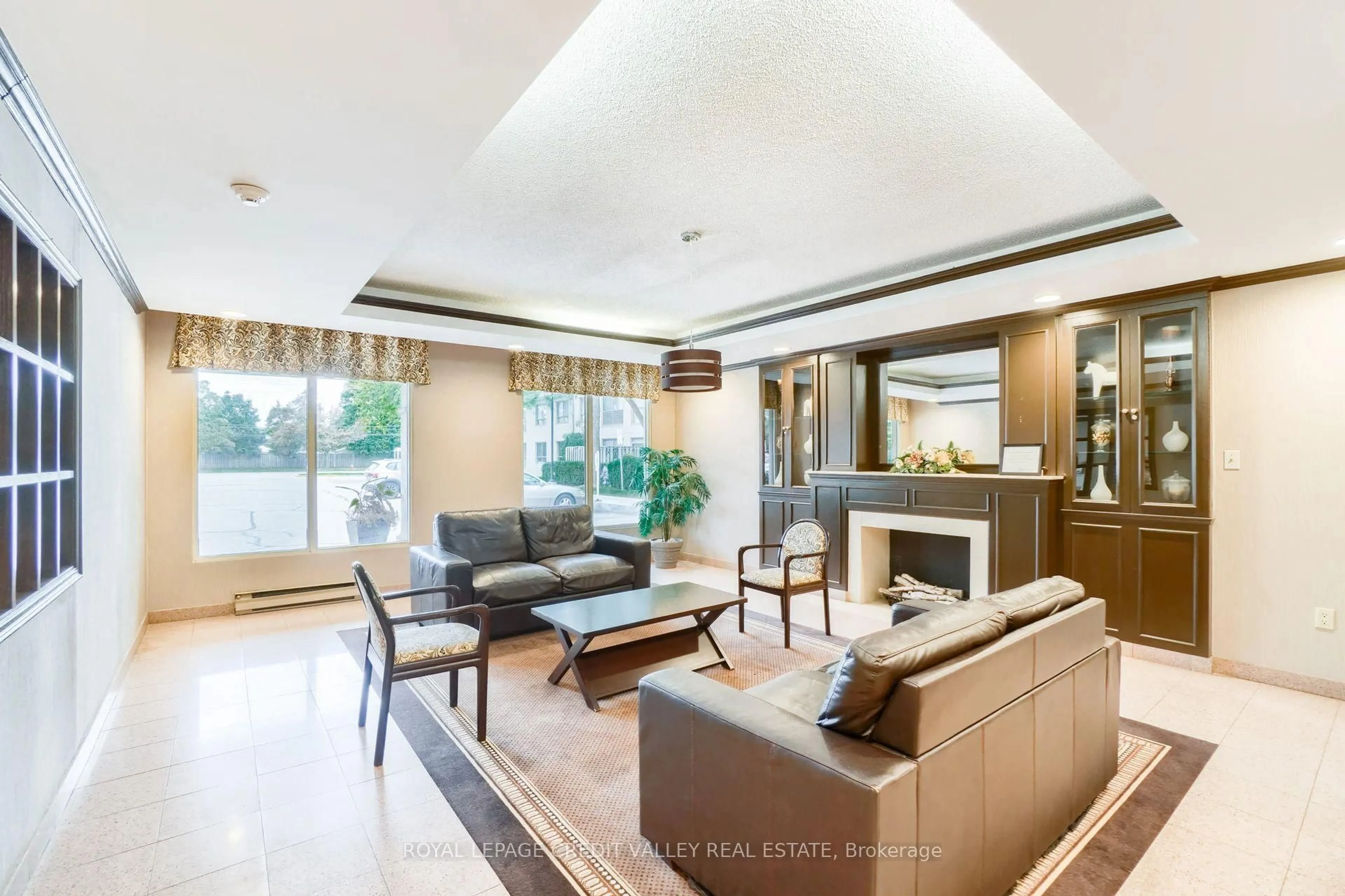 Lobby for 8351 Mclaughlin Rd #407, Brampton Ontario L6Y 4H8