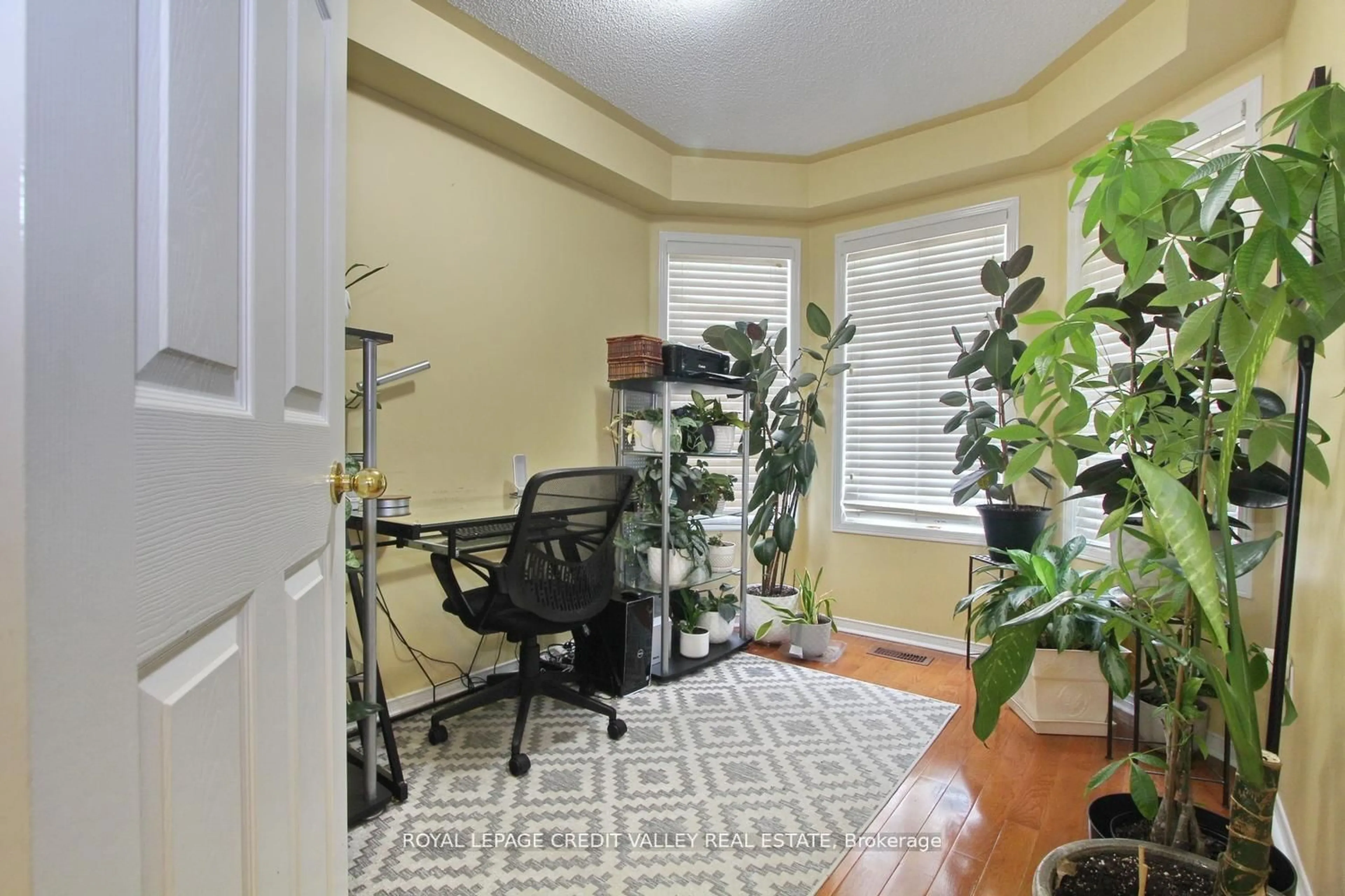 A pic of a room for 4 Kanata Rd, Brampton Ontario L7A 3R2