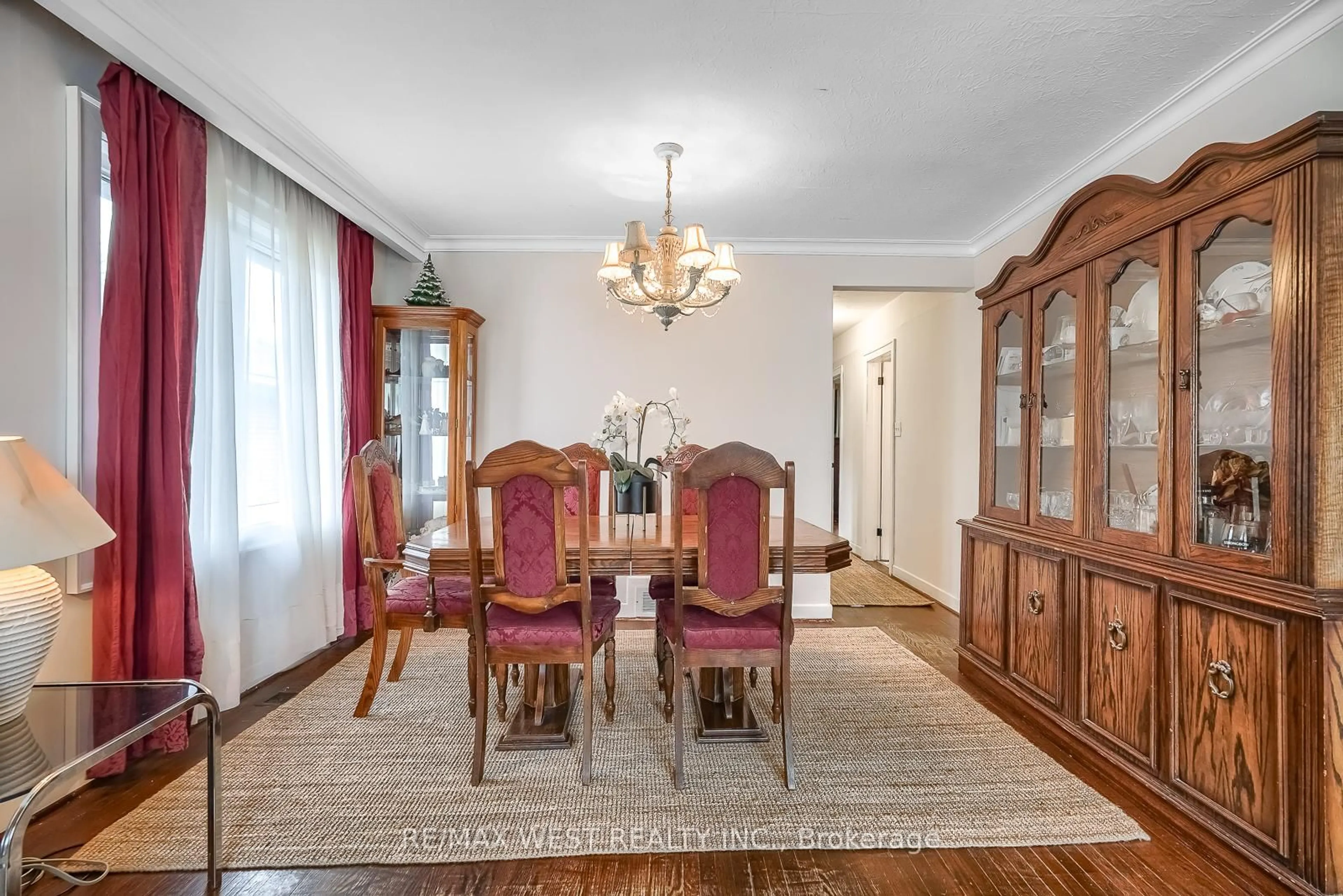 Dining room, unknown for 24 Waxham Rd, Toronto Ontario M9W 3L3
