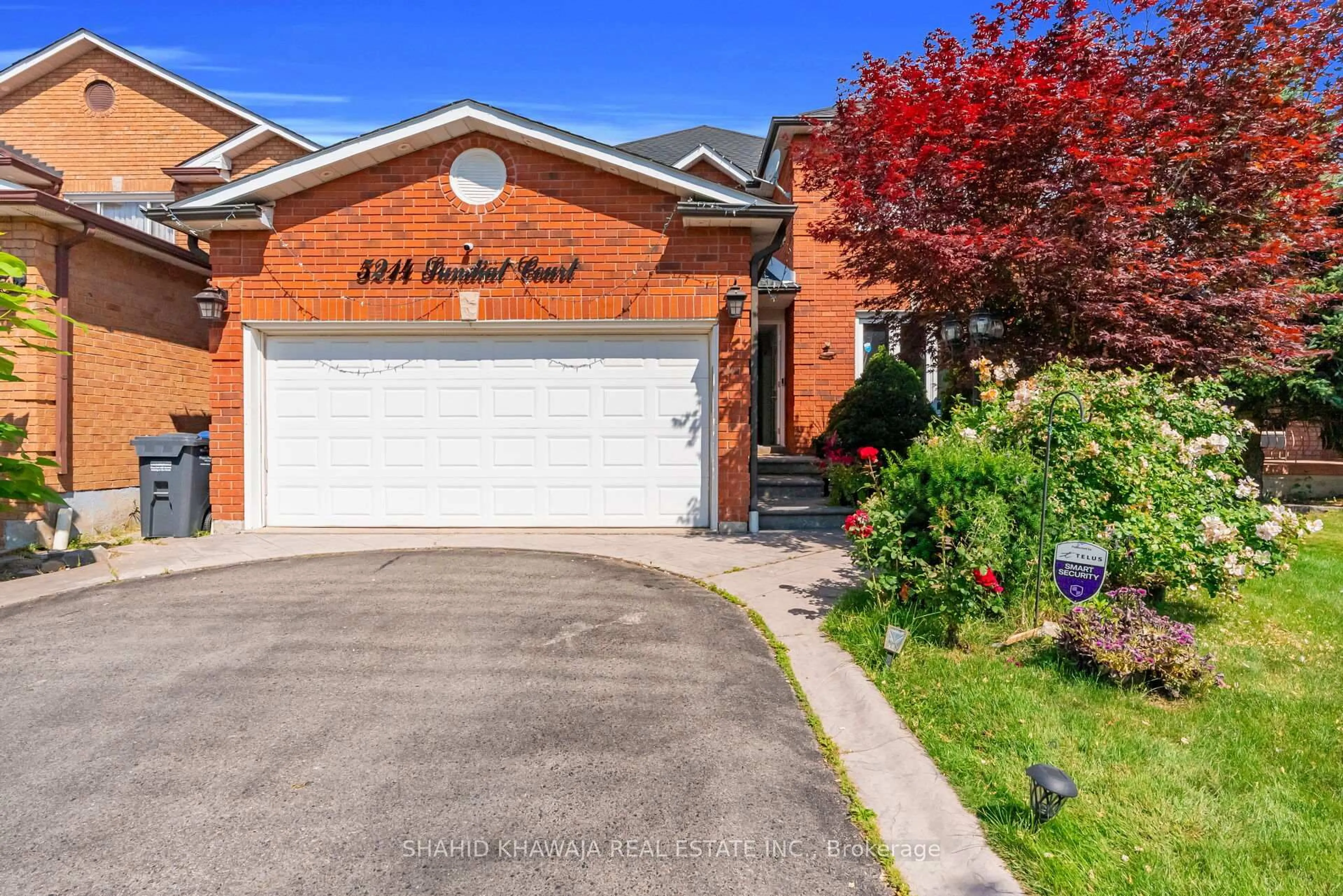 Home with brick exterior material, street for 5214 Sundial Crt, Mississauga Ontario L5R 2S8