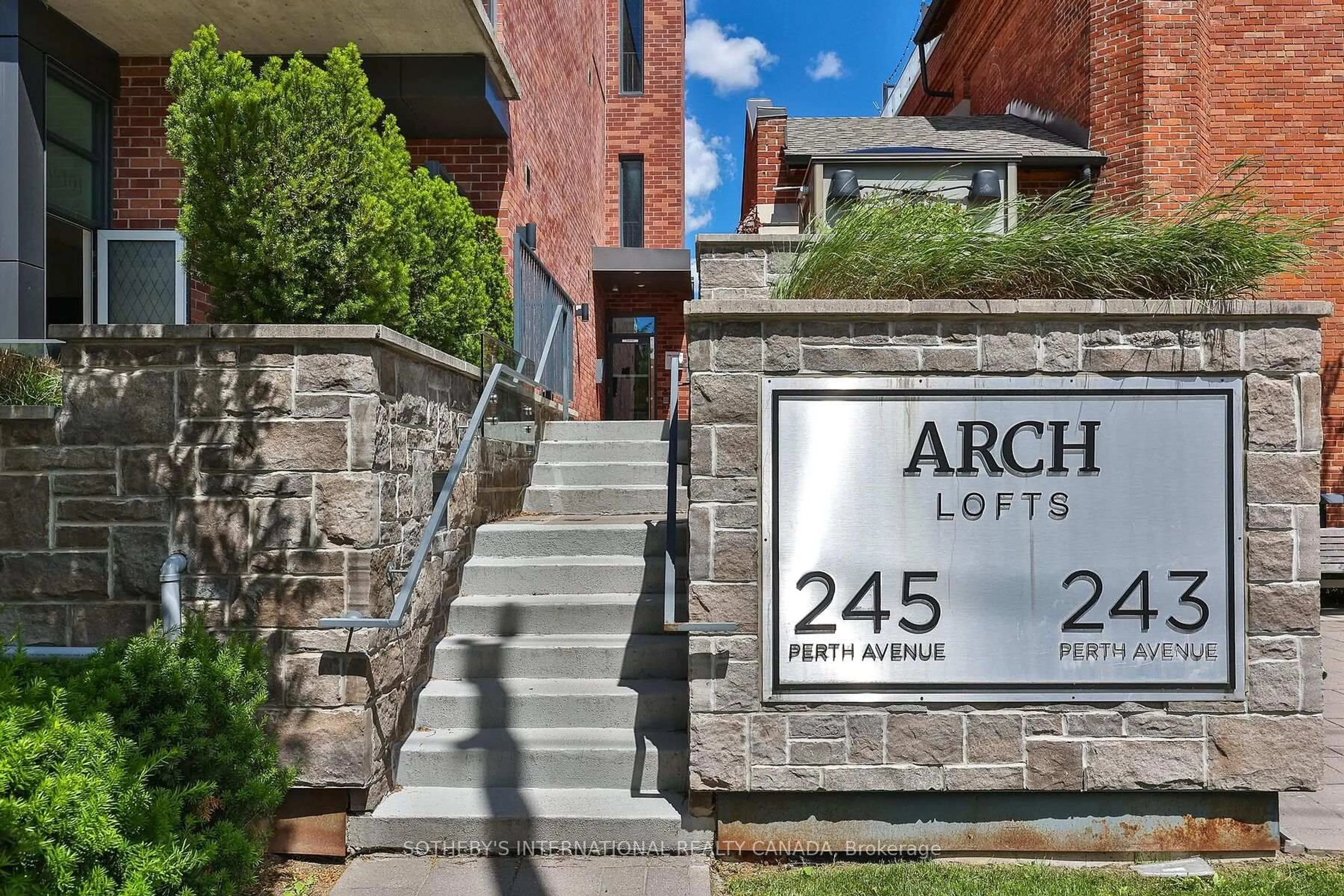 Home with brick exterior material, street for 245 Perth Ave #104, Toronto Ontario M6P 3X9