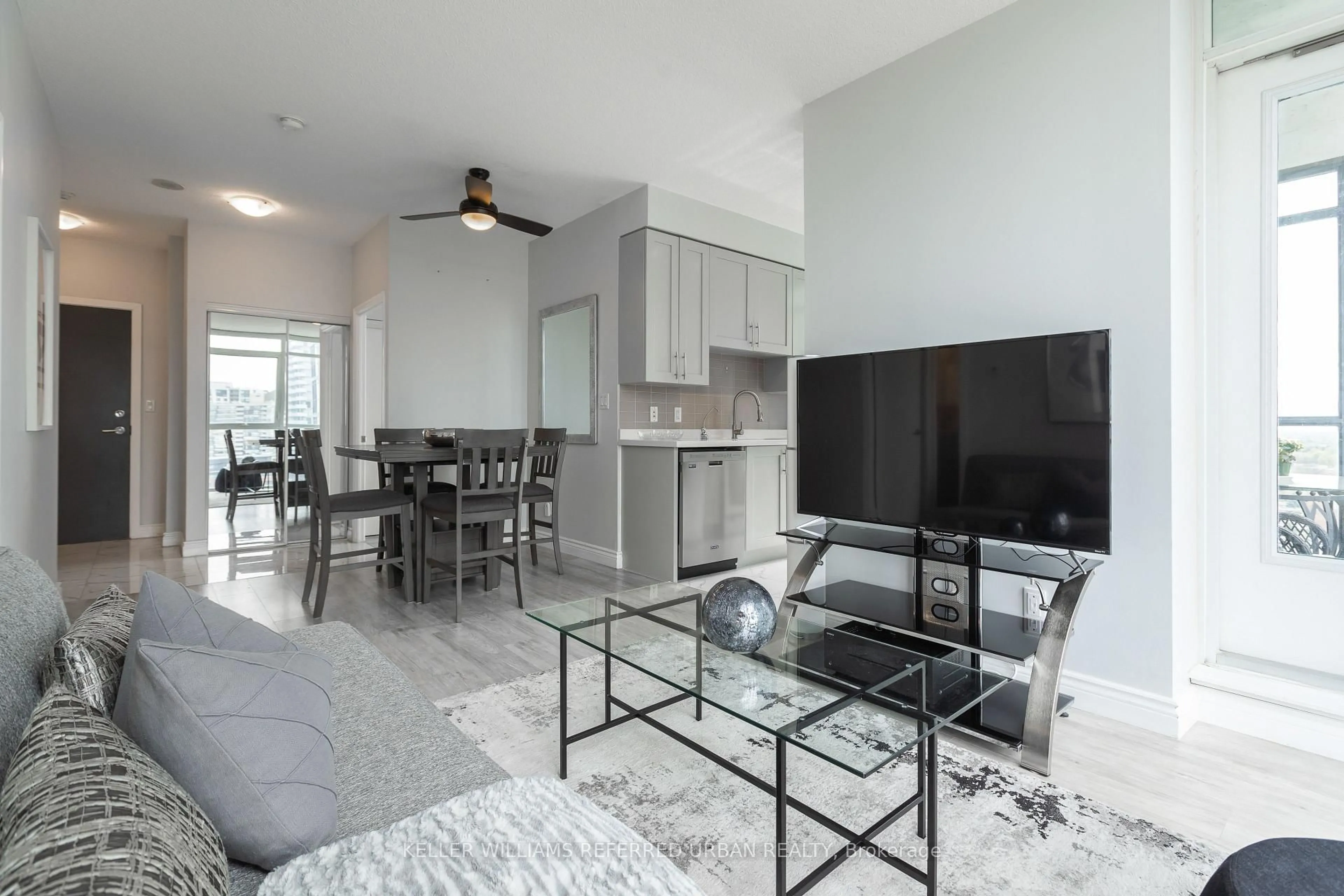 Living room with furniture, unknown for 4070 Confederation Pkwy #1107, Mississauga Ontario L5B 0E9