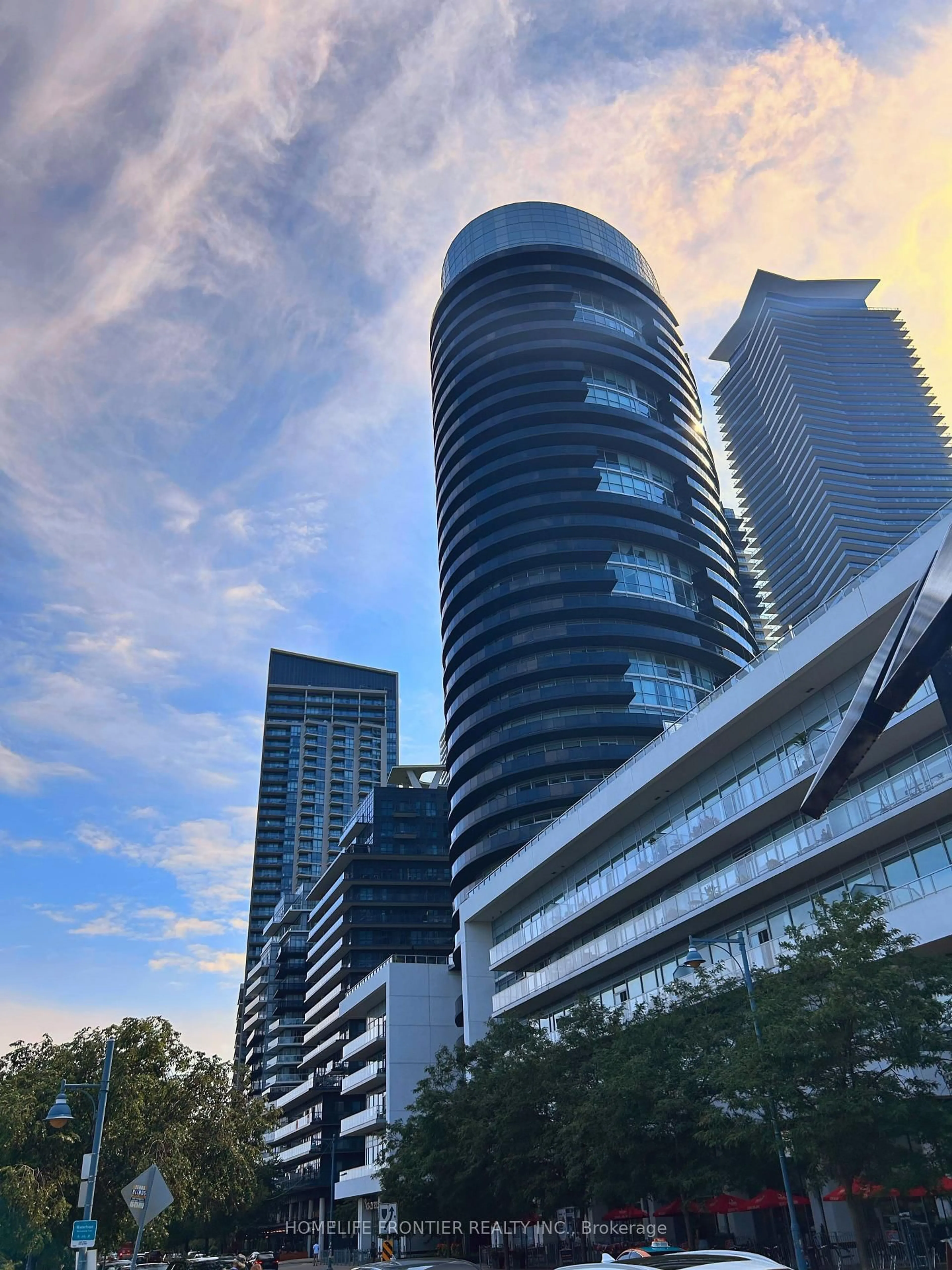 Unknown for 80 Marine Parade Dr #606, Toronto Ontario M8V 0A3