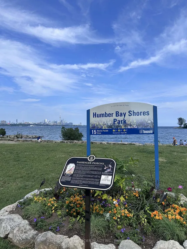 80 Marine Parade Dr #606, Toronto 2
