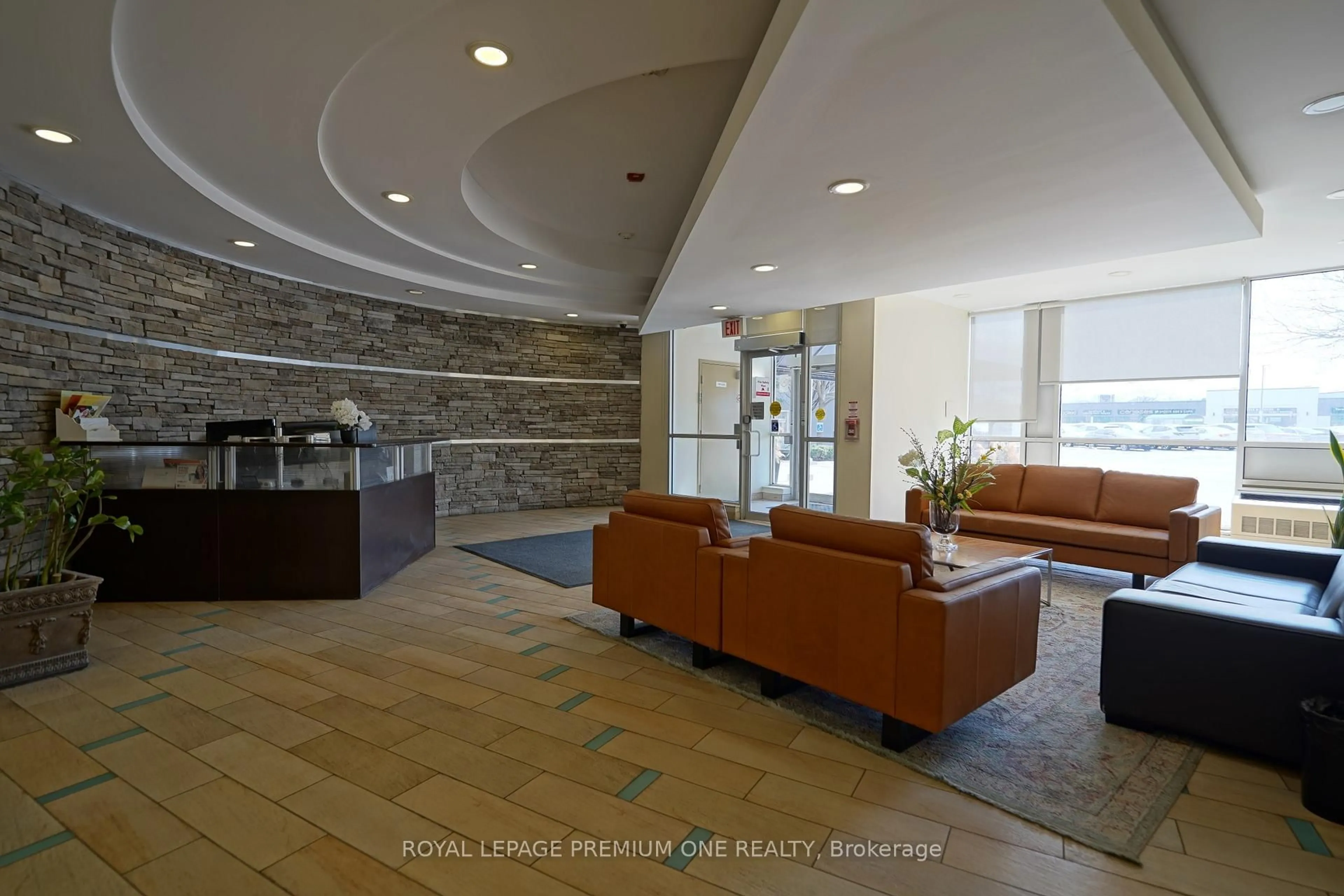 Lobby for 1600 Keele St #1101, Toronto Ontario M6N 5J1