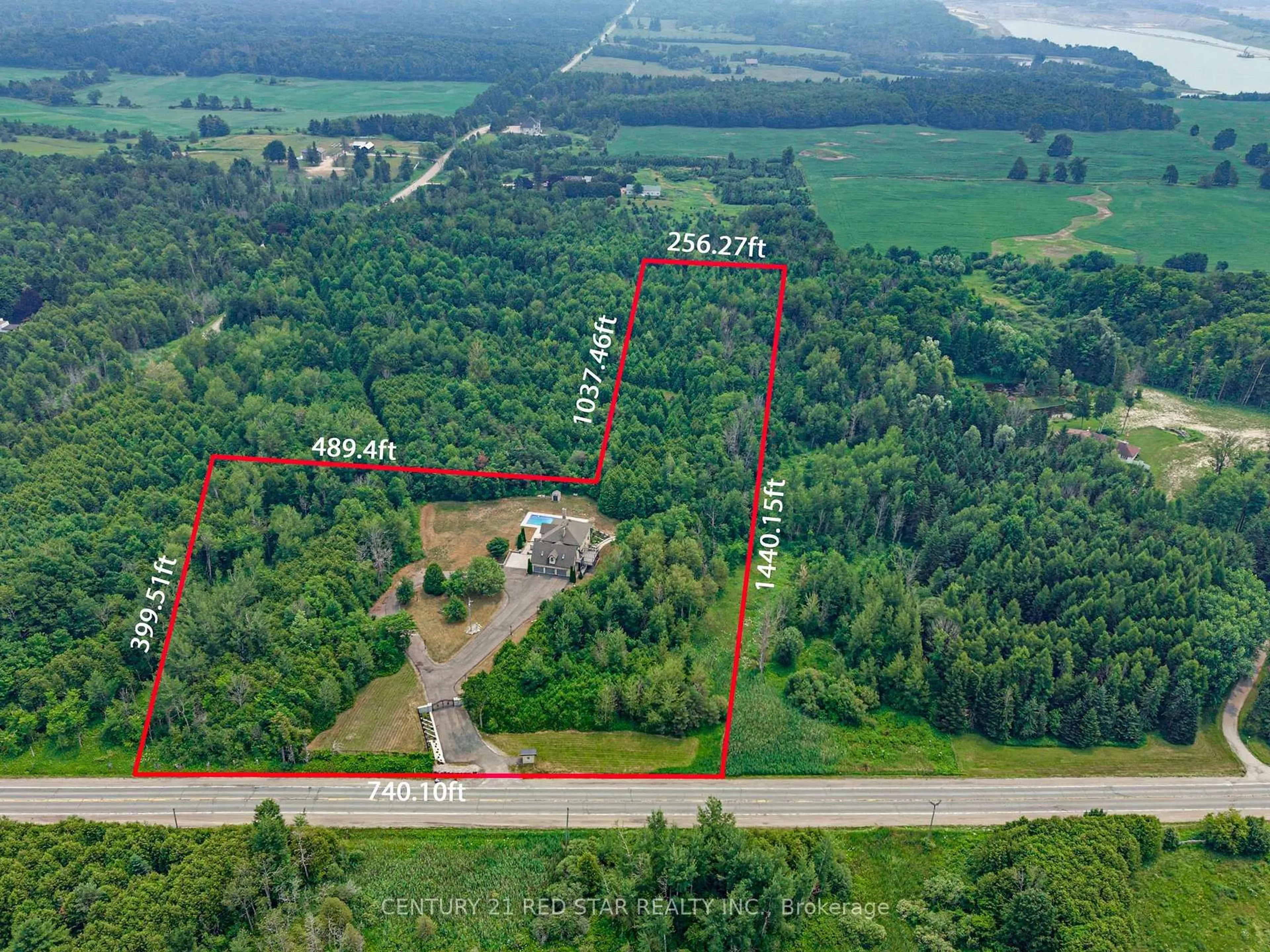 A pic from outside/outdoor area/front of a property/back of a property/a pic from drone, forest/trees view for 3911 Charleston Sdrd, Caledon Ontario L7K 0S5