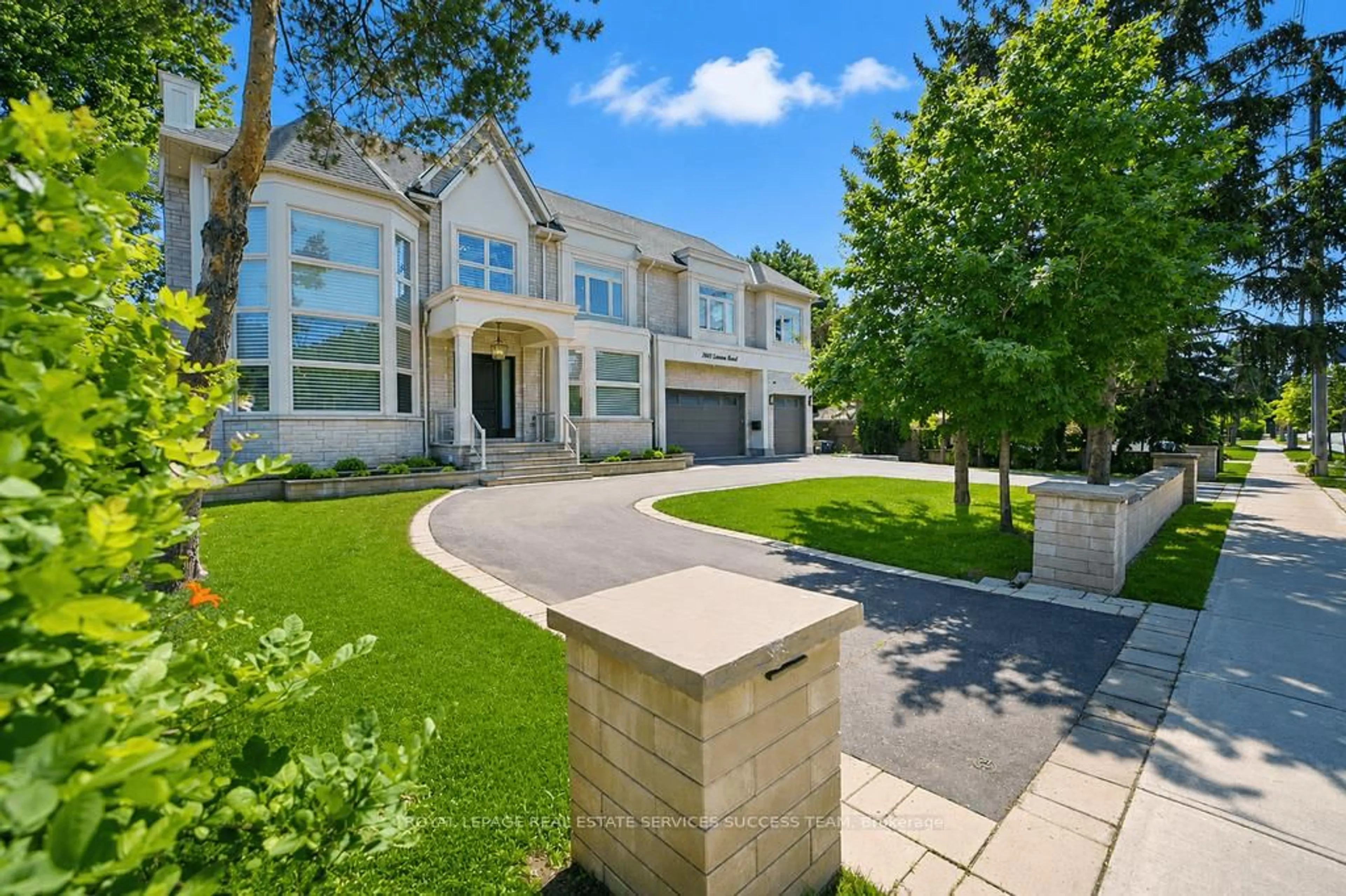 Unknown for 2603 Liruma Rd, Mississauga Ontario L5K 1Y8