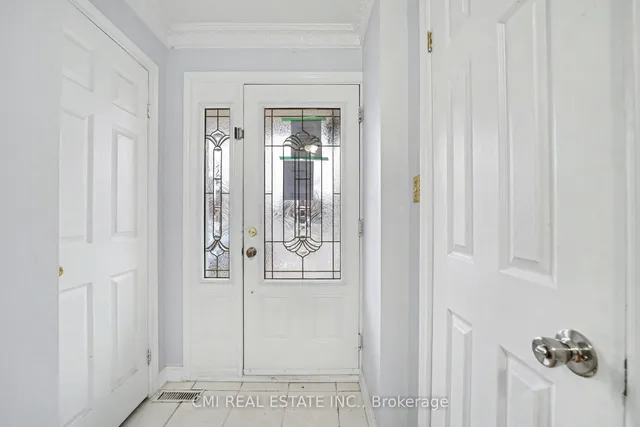 993 Lucerne Cres, Mississauga 3