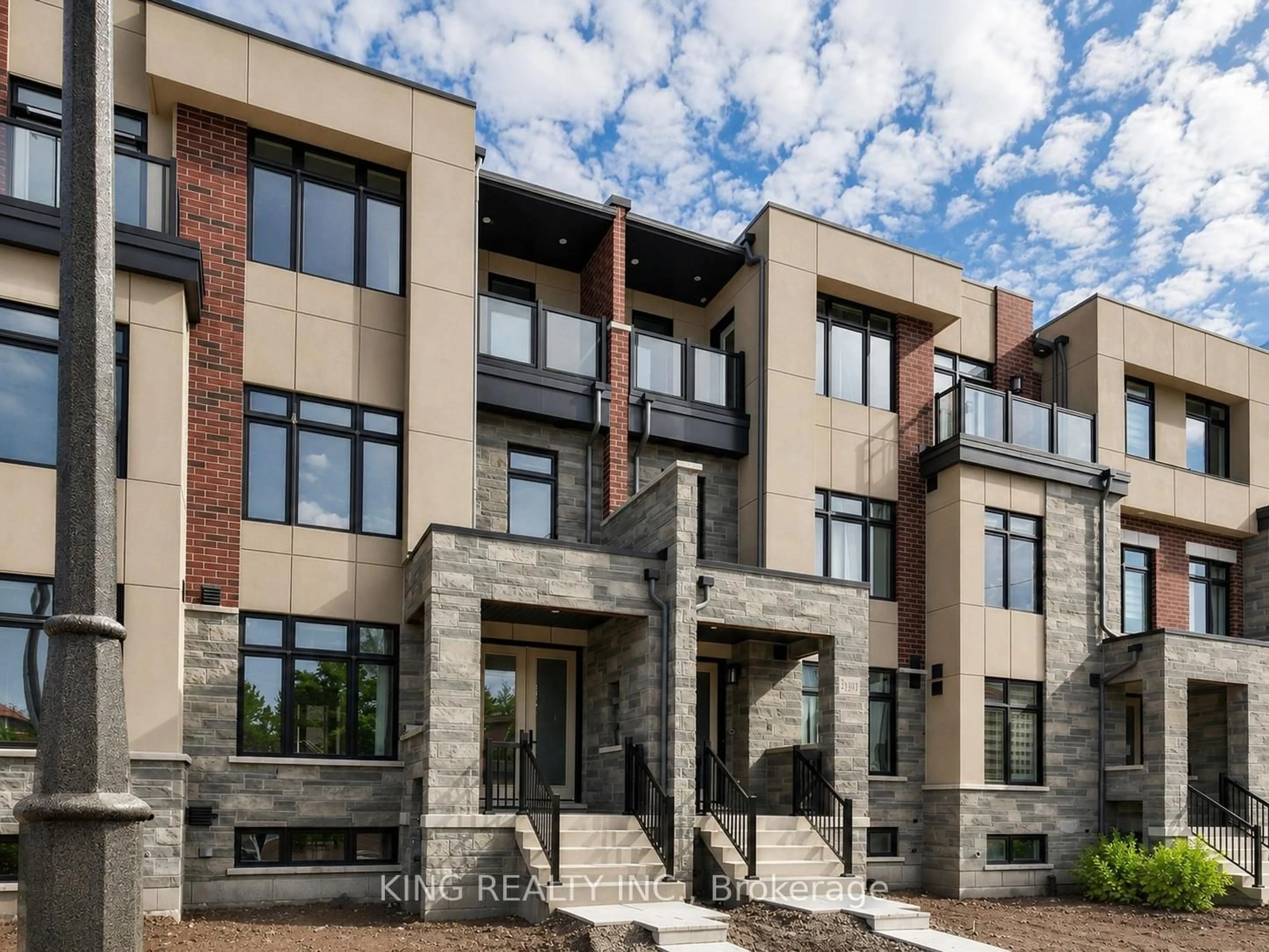 Home with brick exterior material, building for 3413 Preserve Dr, Oakville Ontario L6M 5R9
