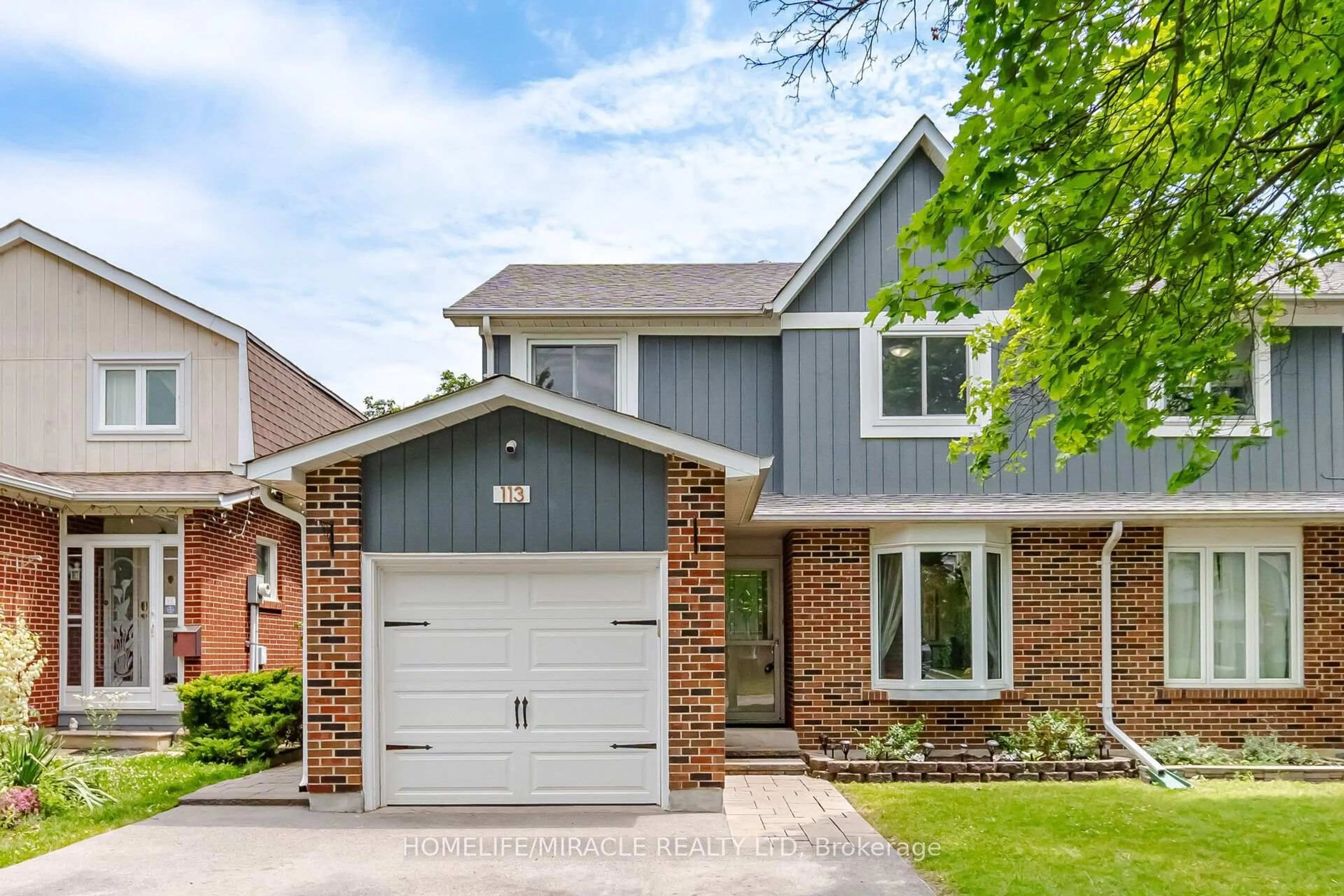 Home with brick exterior material, street for 113 Fanshawe Dr, Brampton Ontario L6Z 1A8