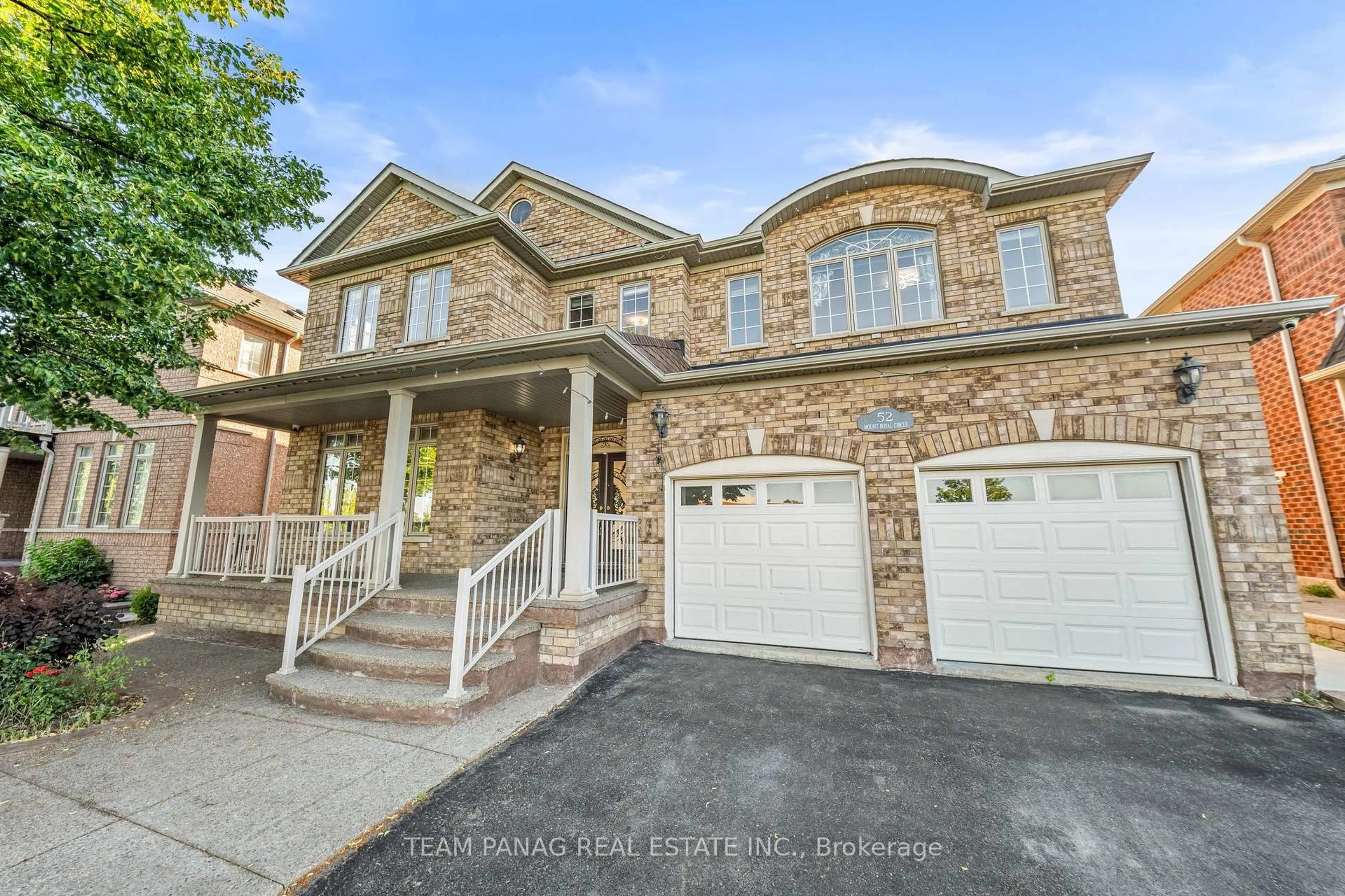 Home with brick exterior material, street for 52 Mount Royal Circ, Brampton Ontario L6P 2K4