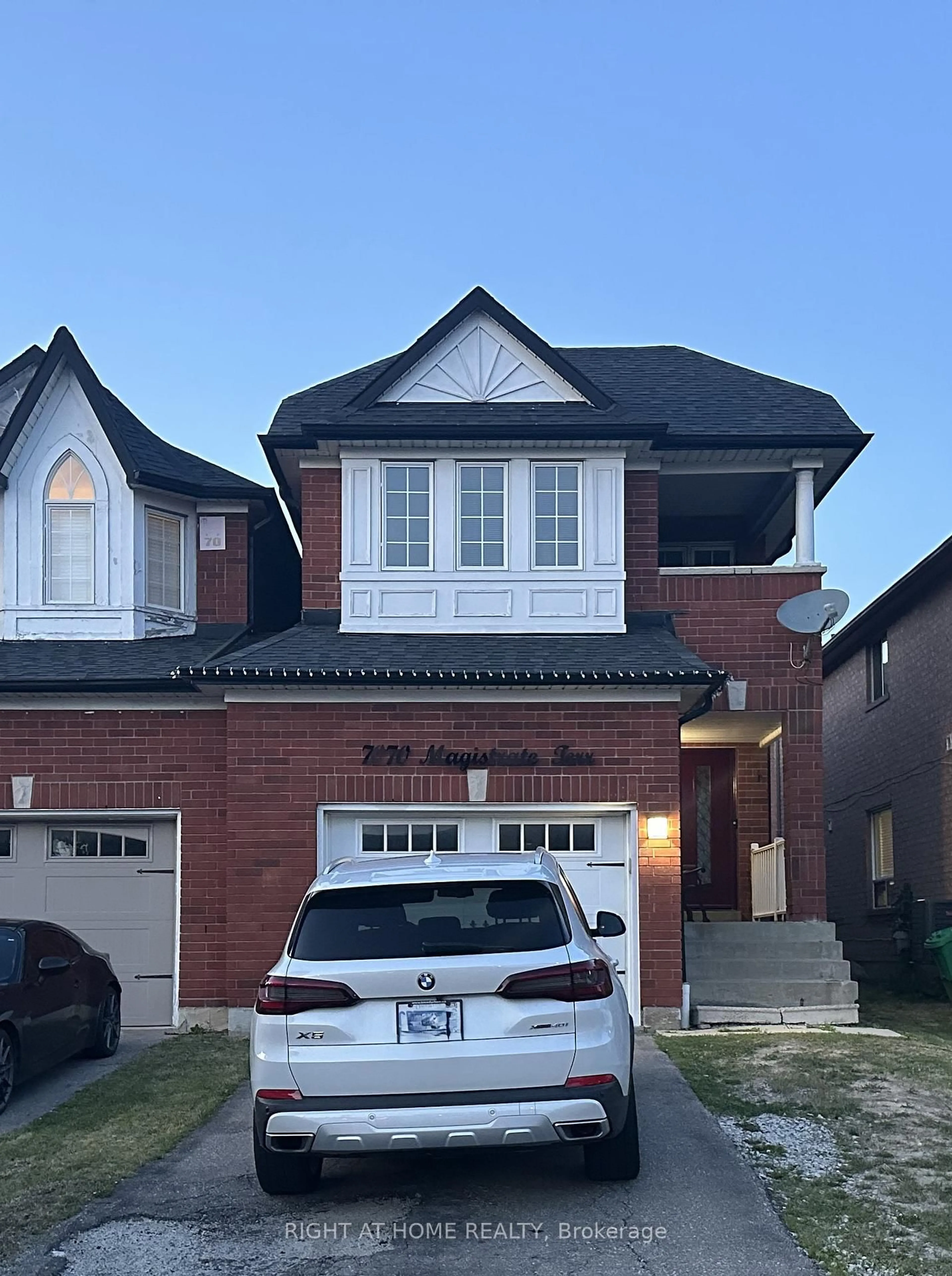 Home with brick exterior material, street for 7070 Magistrate Terr, Mississauga Ontario L5W 1E4