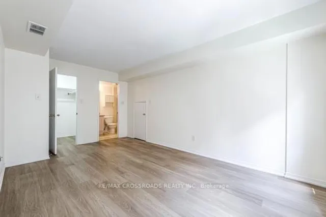 52 Sidney Belsey Cres #204, Toronto 5