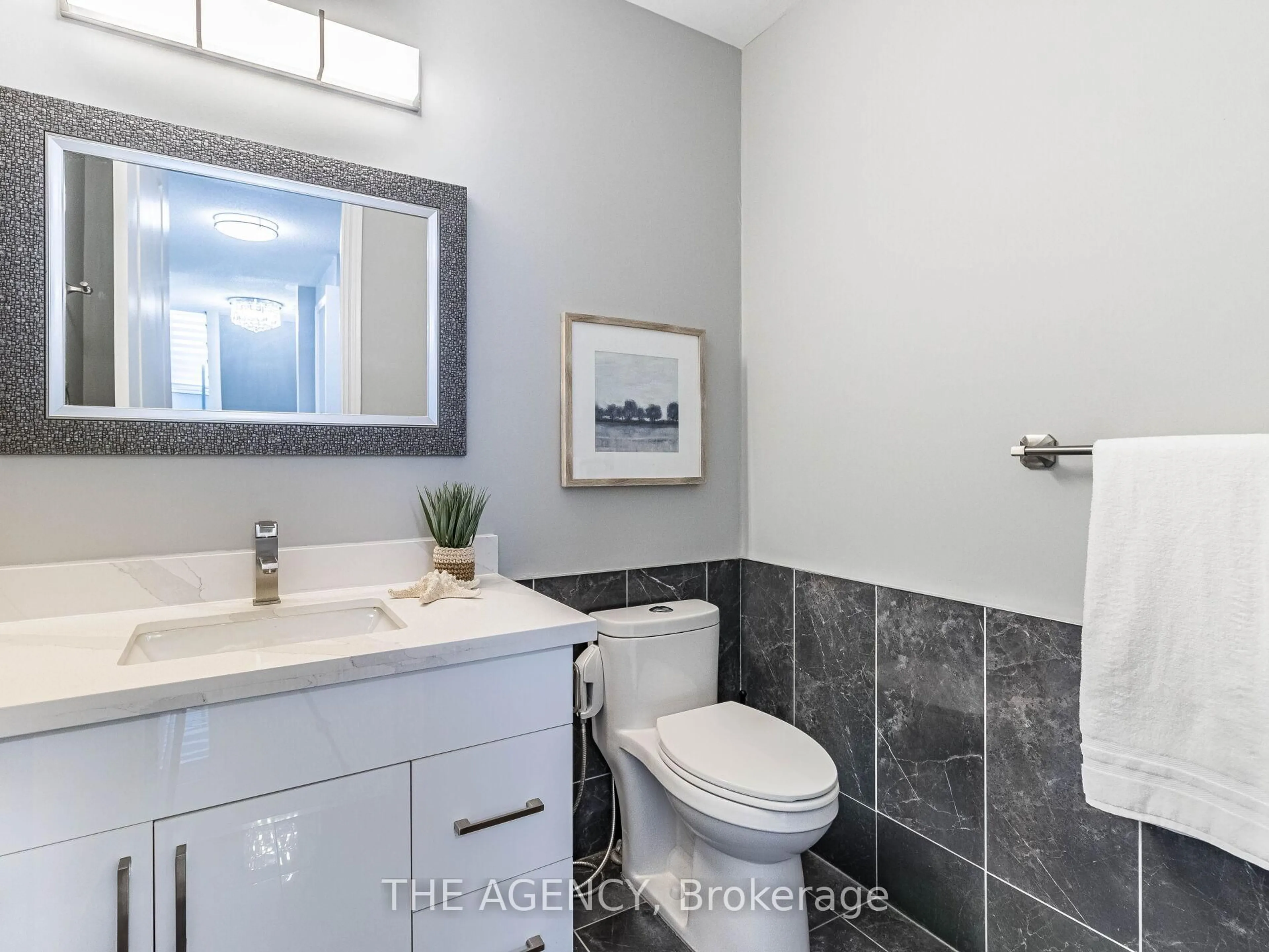 Contemporary bathroom, ceramic/tile floor for 612 Serafini Cres, Milton Ontario L9T 7P1