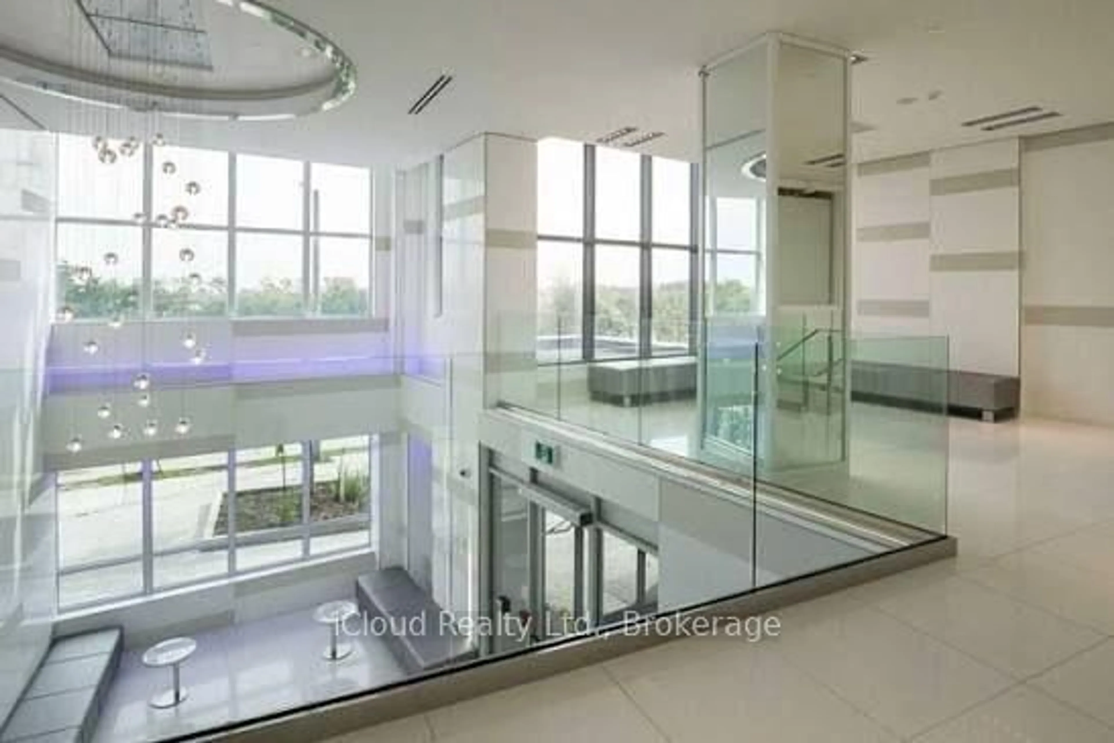Indoor foyer for 110 Marine Parade Dr #810, Toronto Ontario M8V 0A3