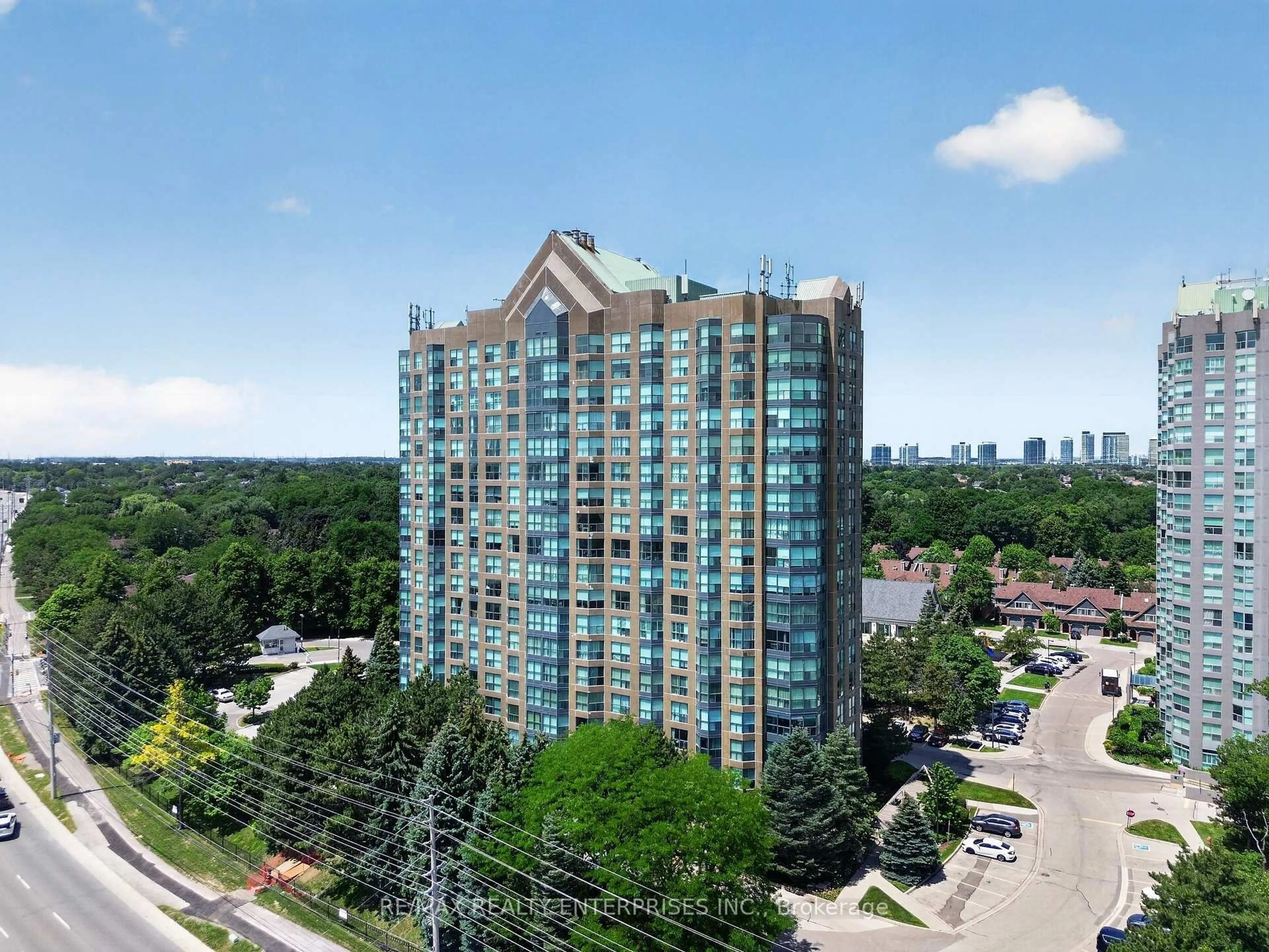 A pic from outside/outdoor area/front of a property/back of a property/a pic from drone, city buildings view from balcony for 2177 Burnhamthorpe Rd #1412, Mississauga Ontario L5L 5P9