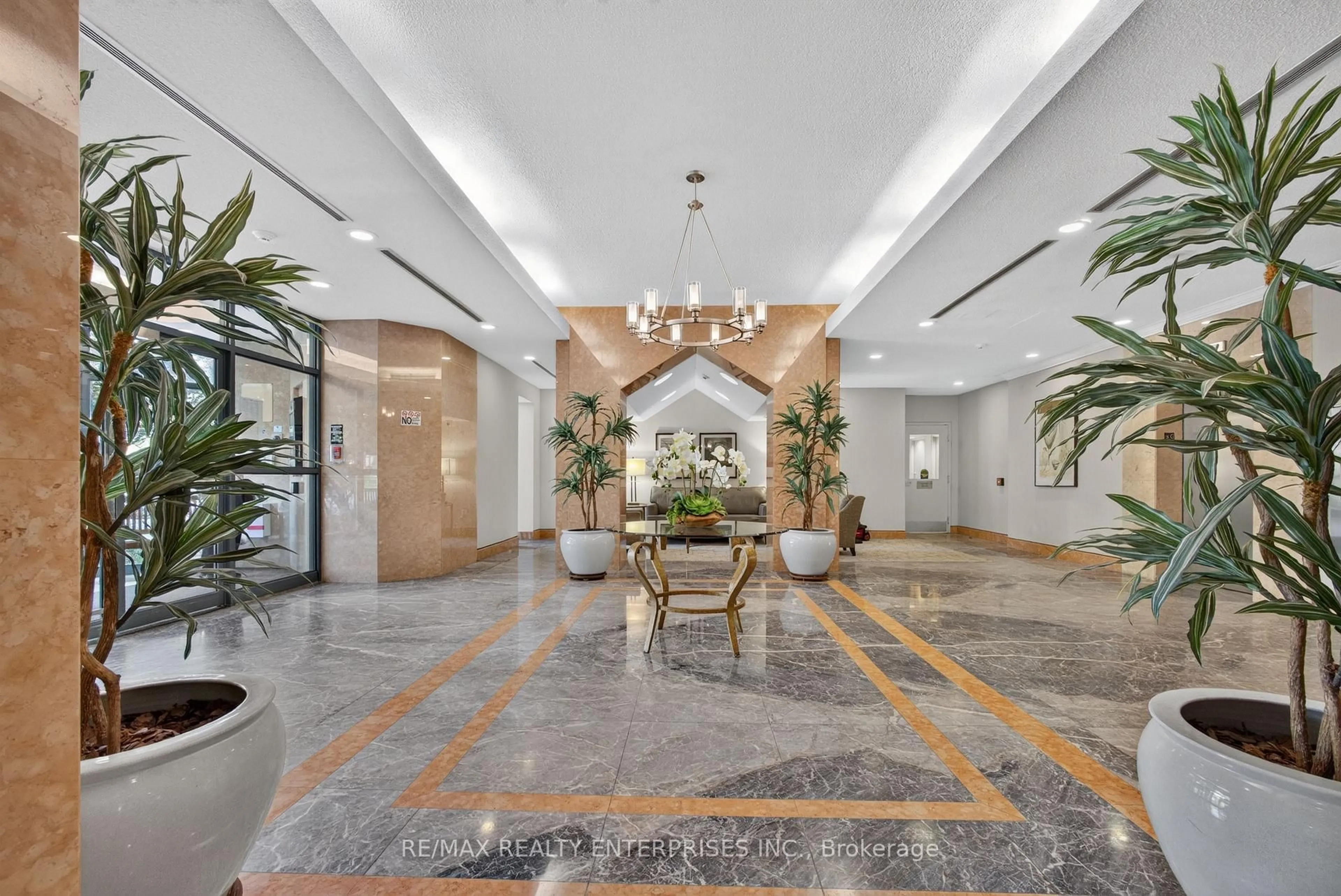 Lobby for 2177 Burnhamthorpe Rd #1412, Mississauga Ontario L5L 5P9