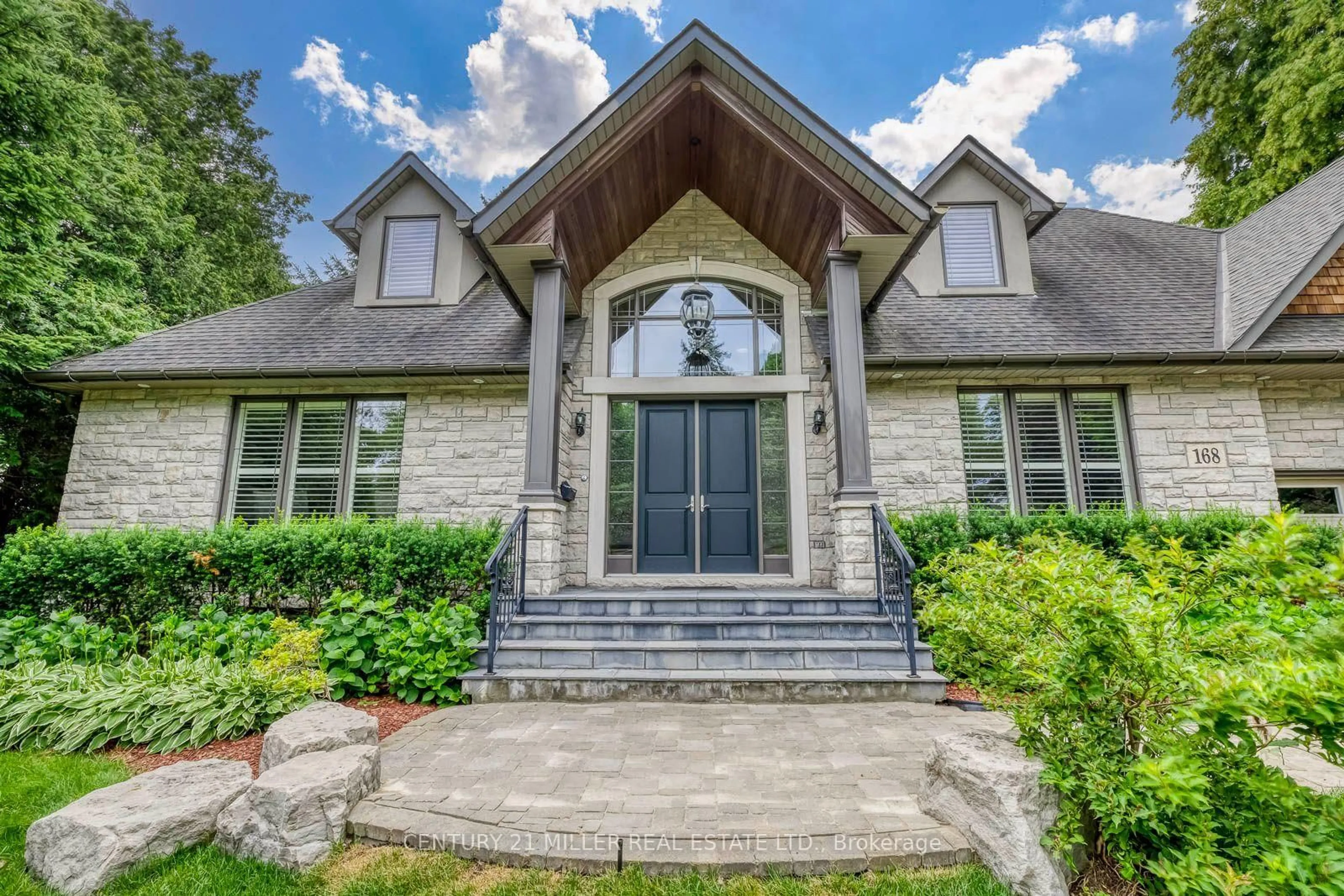 Home with brick exterior material, unknown for 168 Walby Dr, Oakville Ontario L6L 4E2