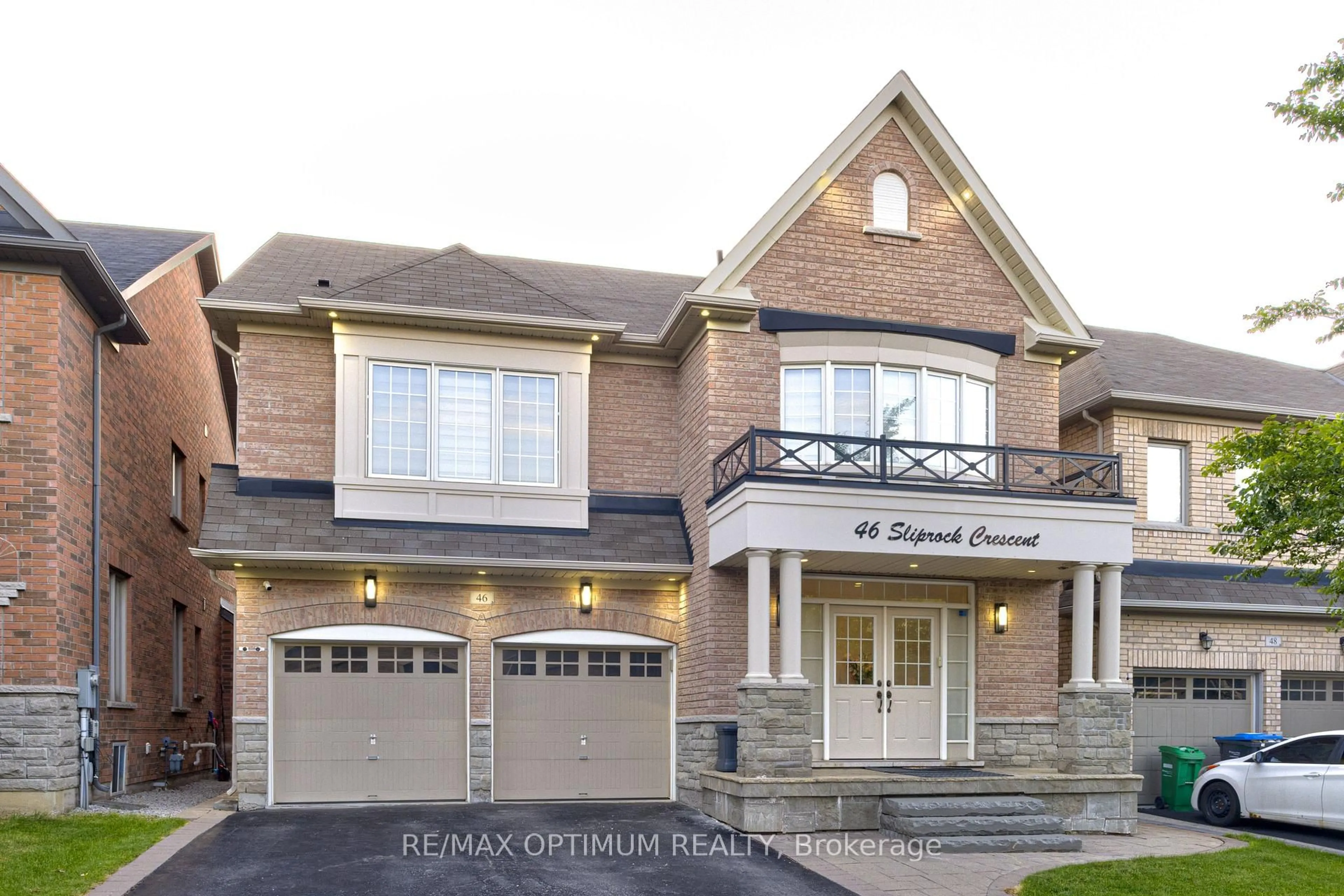 Home with brick exterior material, street for 46 Sliprock Cres, Brampton Ontario L6Y 0W8