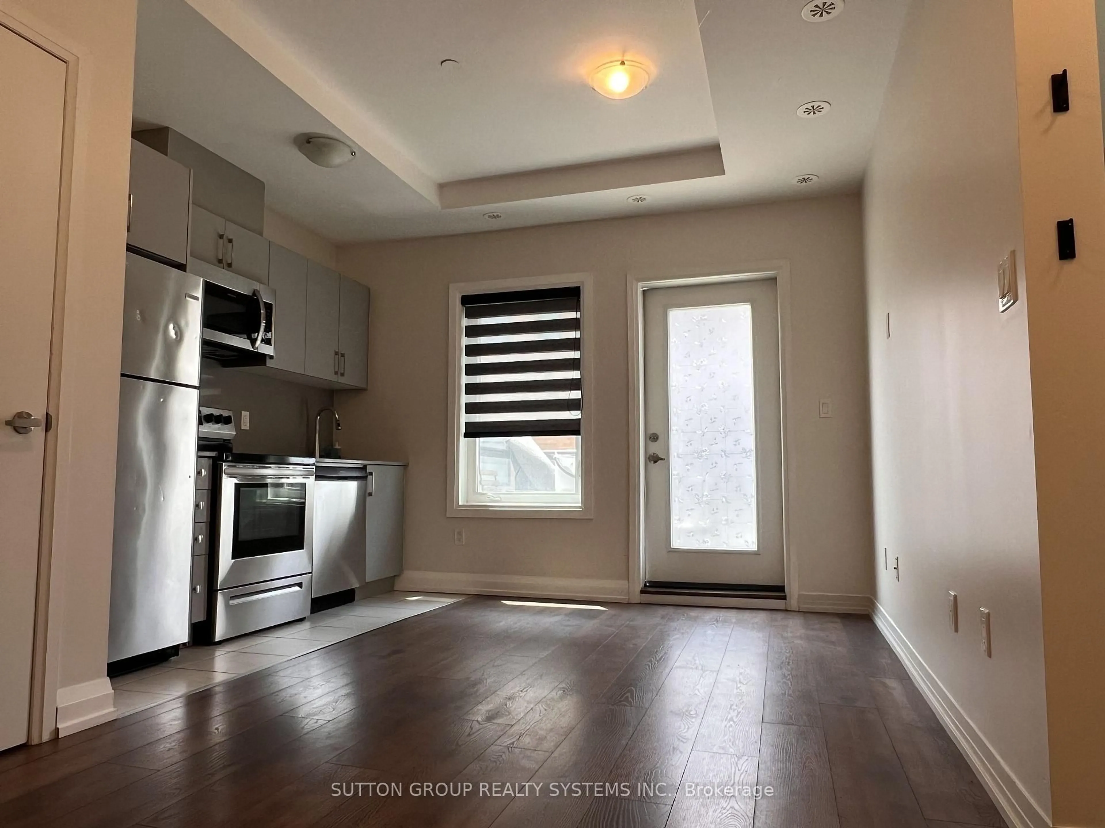 A pic of a room for 400 The East Mall #203, Toronto Ontario M9B 3Z9