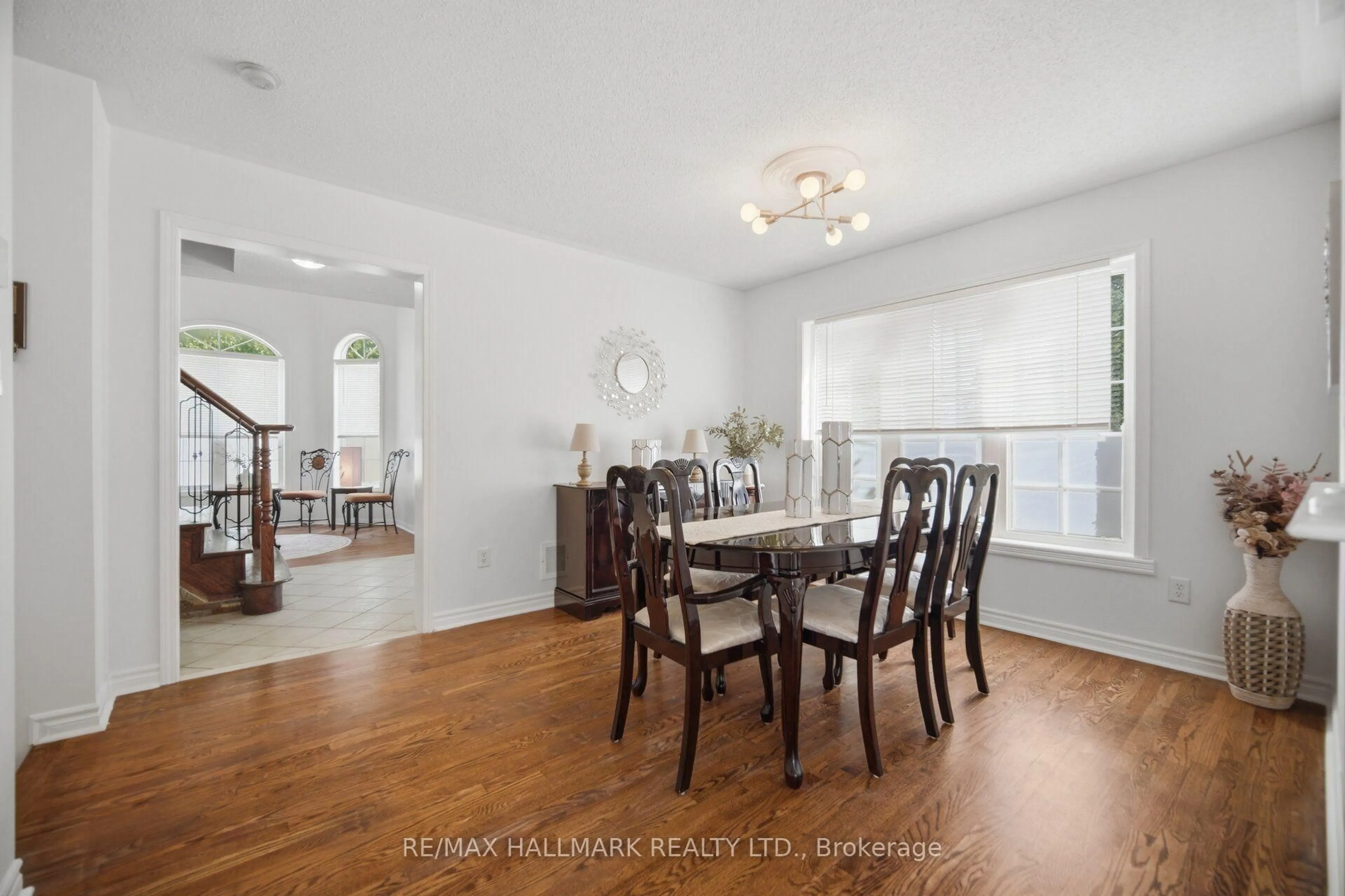Dining room, unknown for 641 Marley Cres, Milton Ontario L9T 5V2