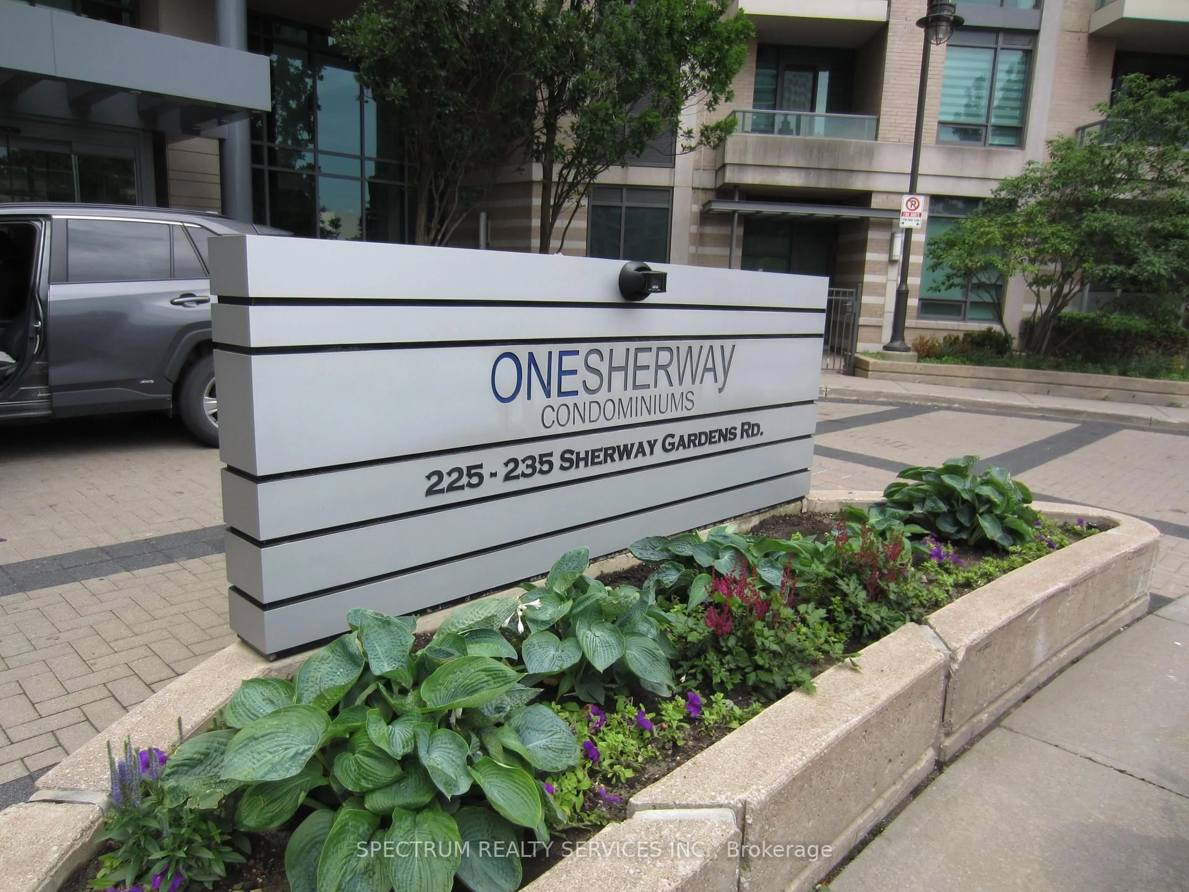Indoor foyer for 235 Sherway Gardens Rd #708, Toronto Ontario M9C 0A2