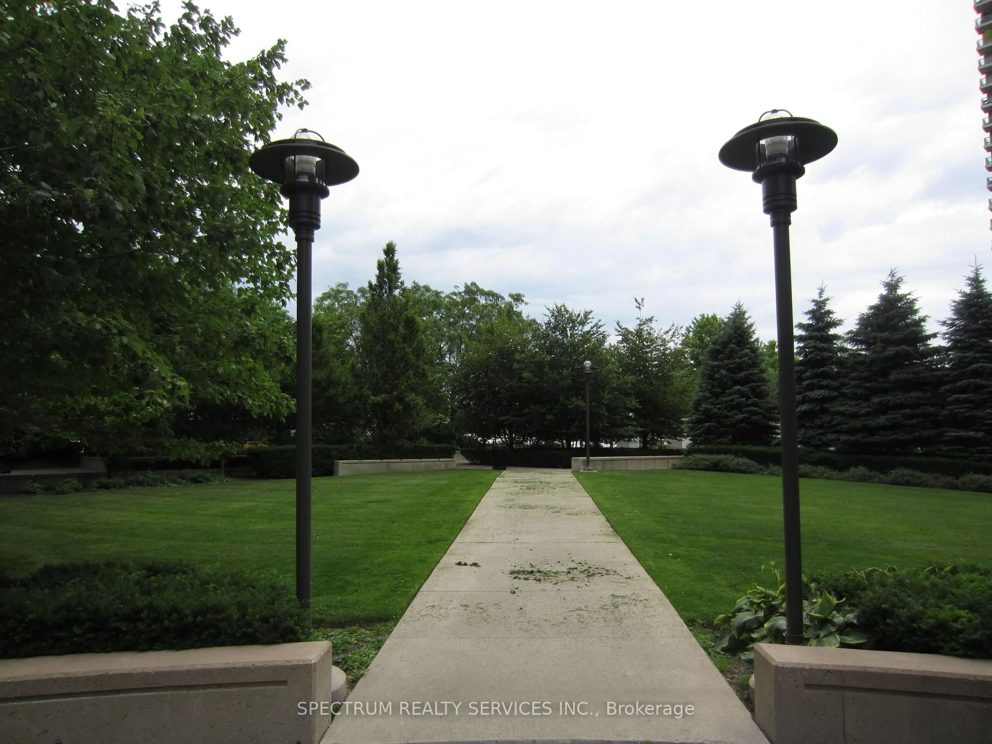 Patio, street for 235 Sherway Gardens Rd #708, Toronto Ontario M9C 0A2