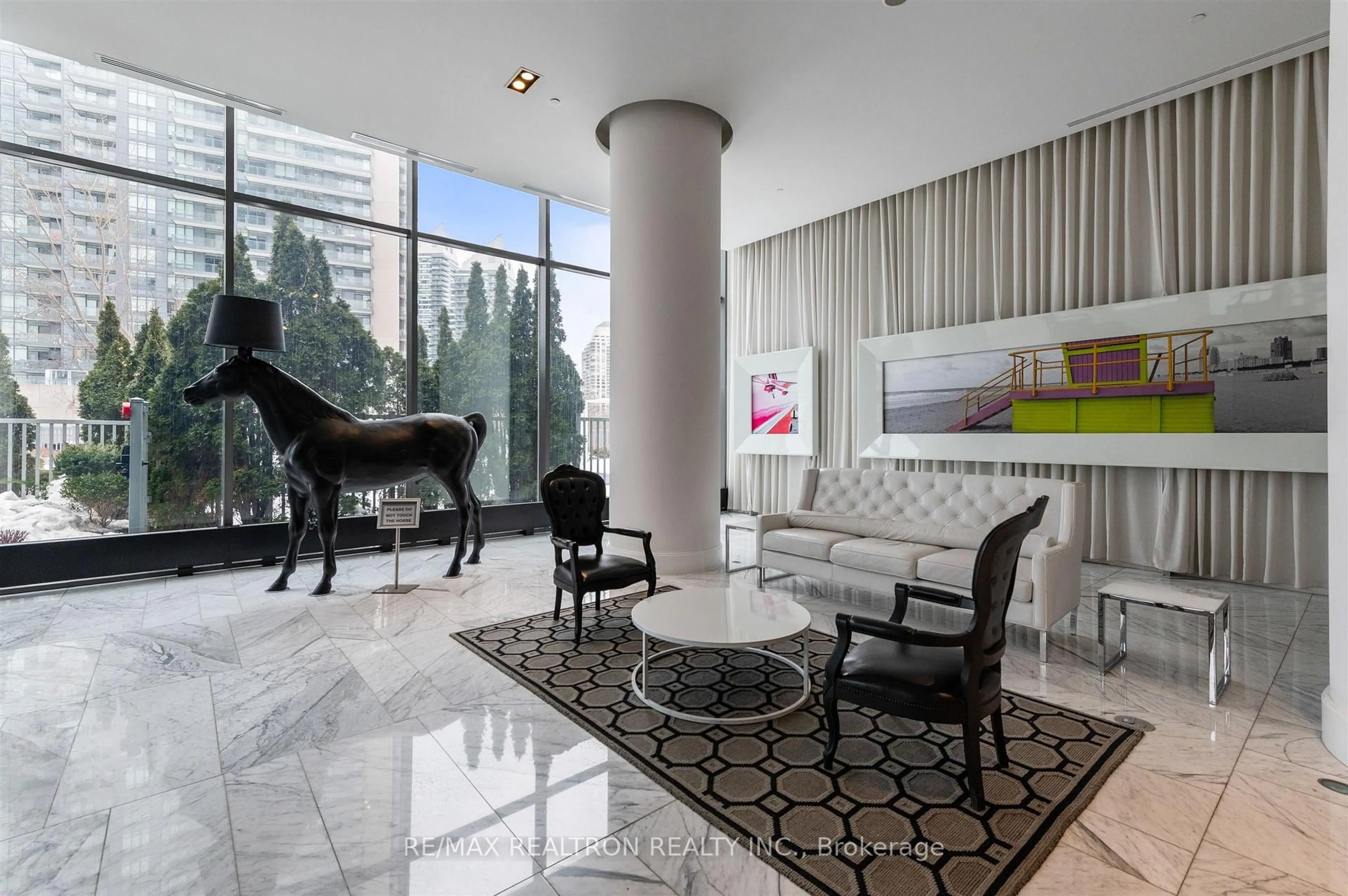 Lobby for 88 Park Lawn Dr #2708, Toronto Ontario M8Y 0B5