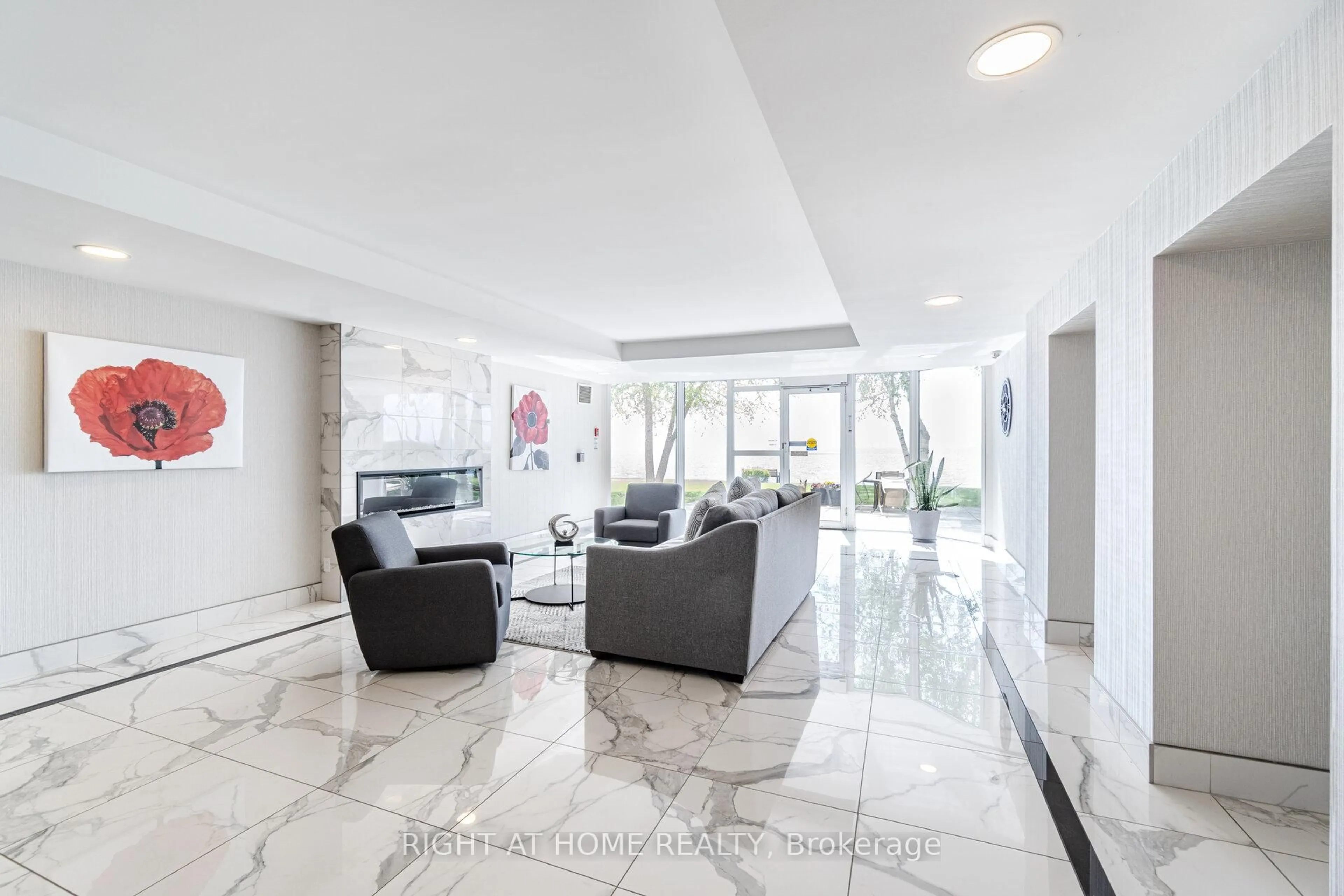 Unknown for 5280 Lakeshore Rd #1104, Burlington Ontario L7L 5R1
