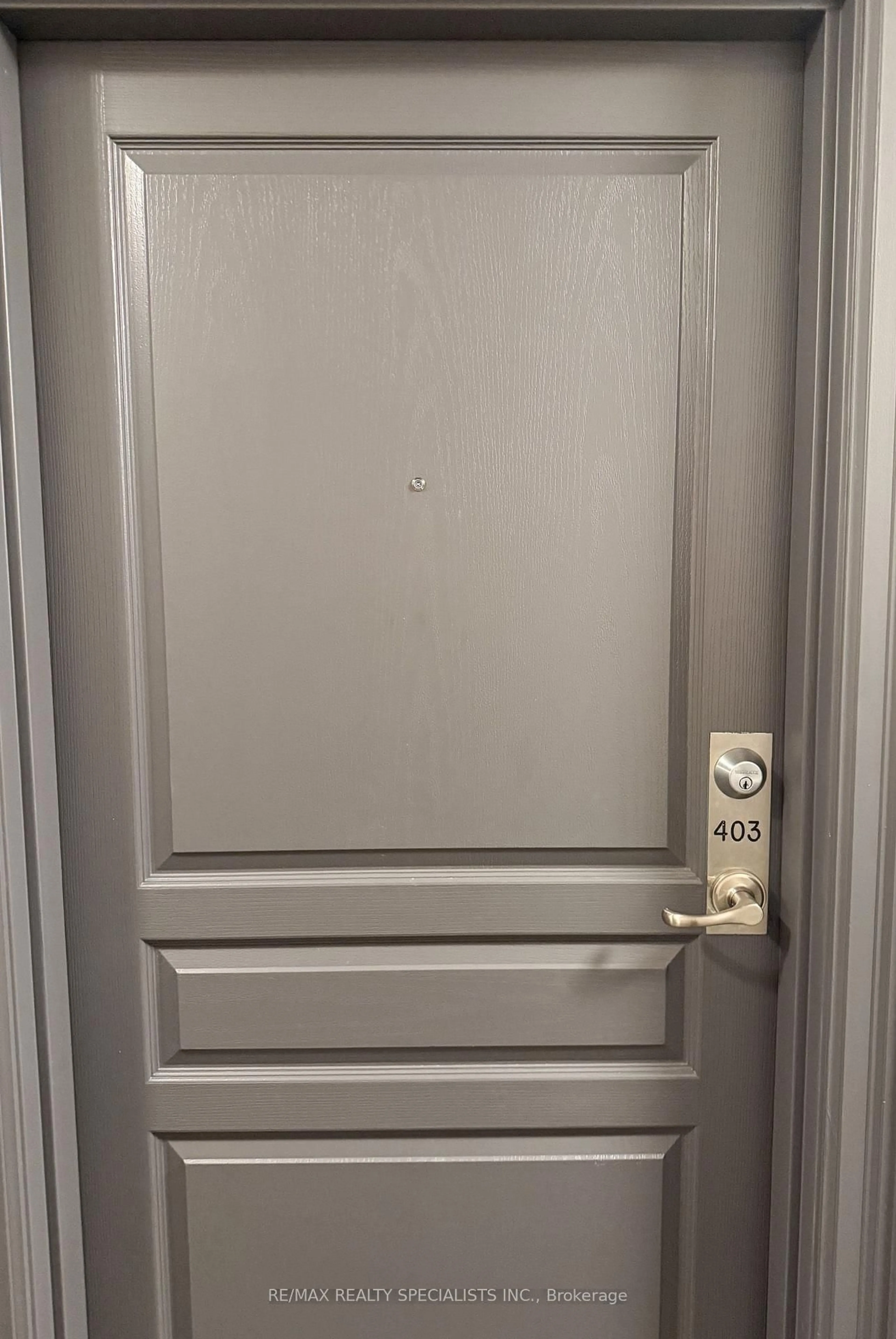 Unknown for 300 Ray Lawson Blvd #403, Brampton Ontario L6Y 5H5