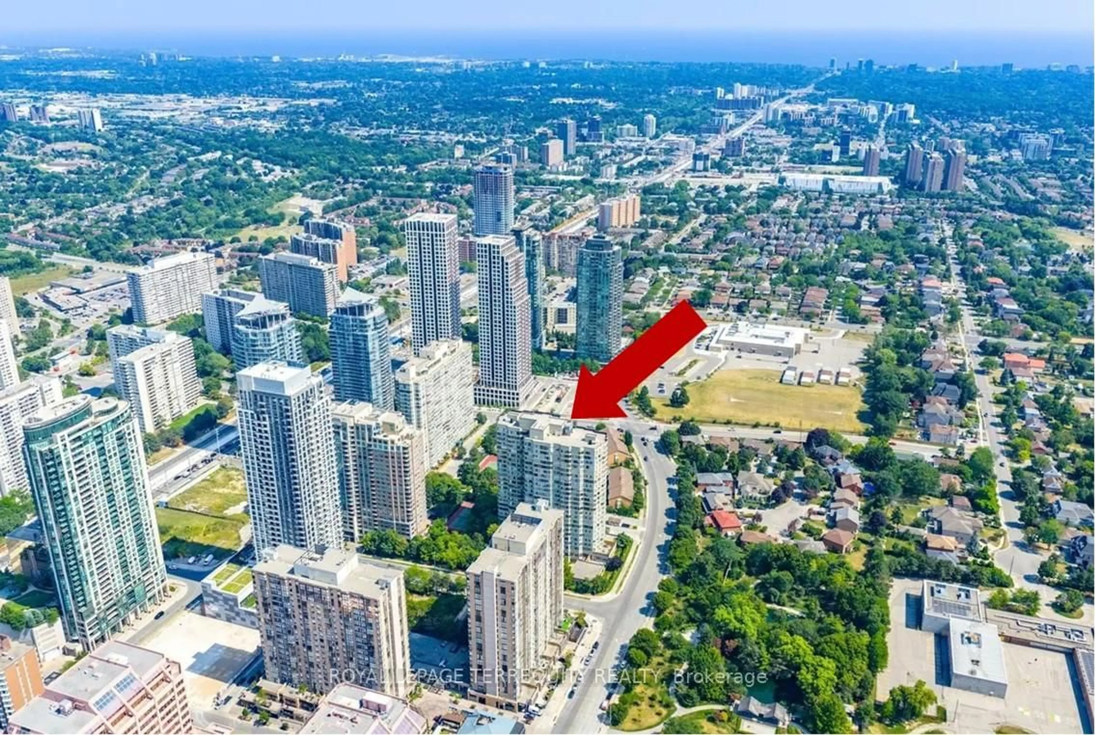 A pic from outside/outdoor area/front of a property/back of a property/a pic from drone, city buildings view from balcony for 3605 Kariya Dr #Ph10, Mississauga Ontario L5B 3J4