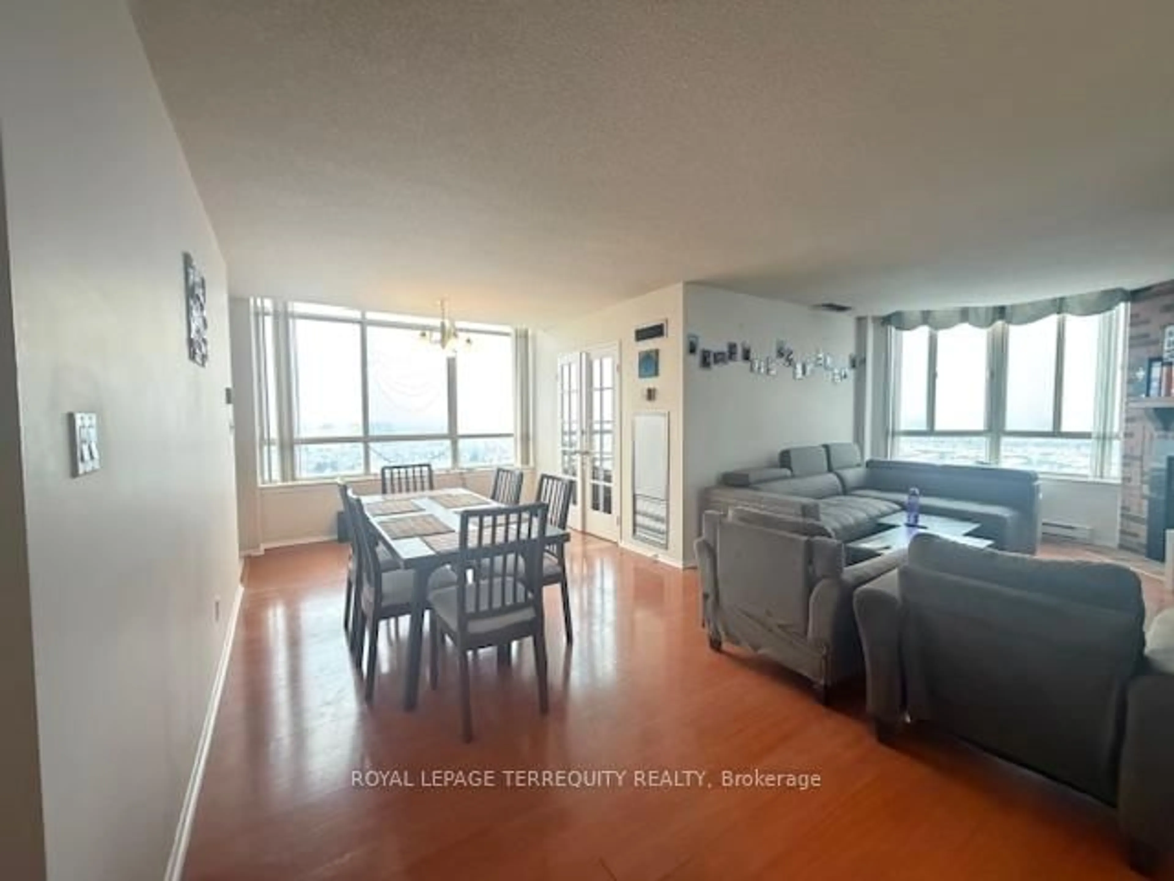 Living room with furniture, unknown for 3605 Kariya Dr #Ph10, Mississauga Ontario L5B 3J4
