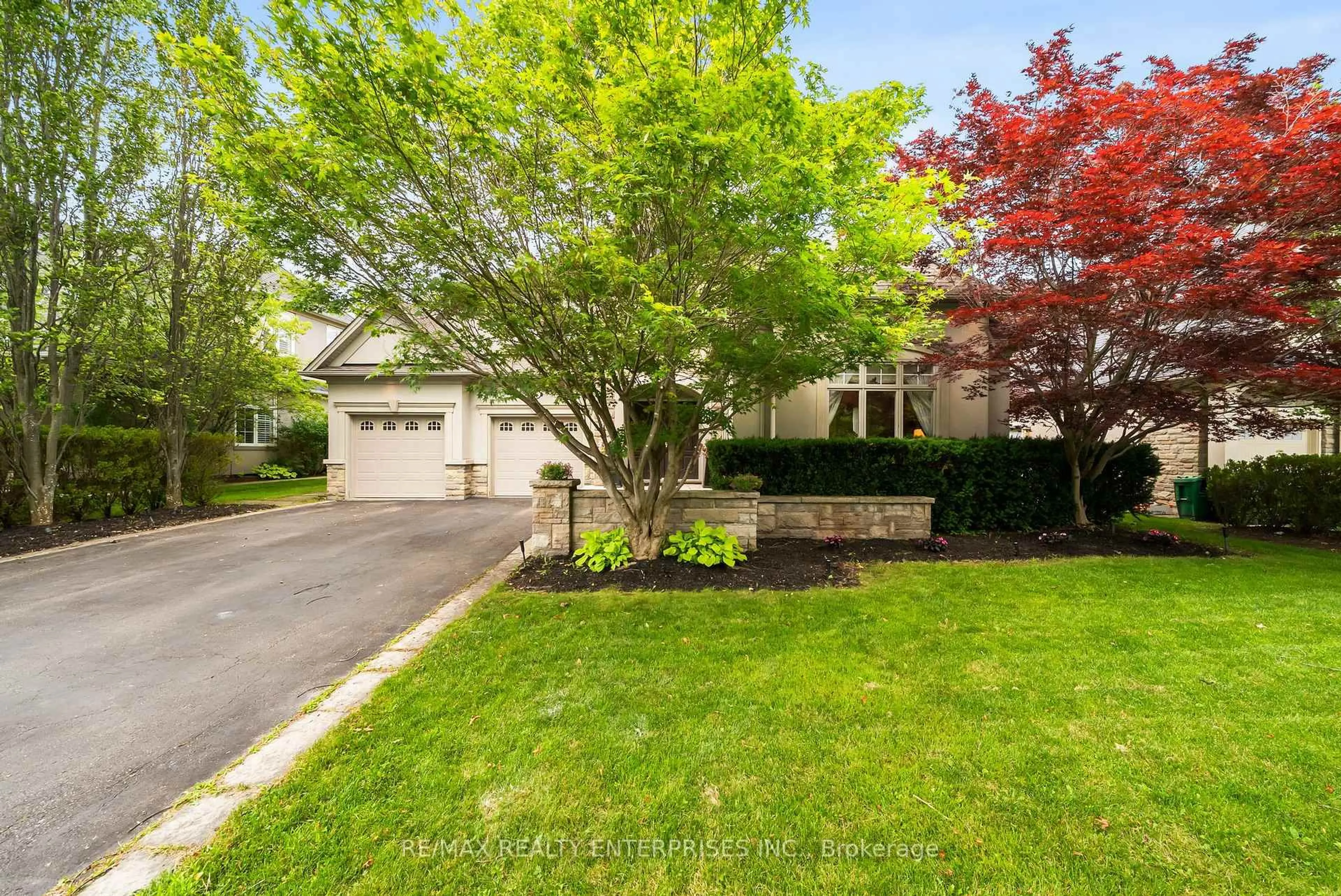 Unknown for 535 Canyon St, Mississauga Ontario L5H 4L4