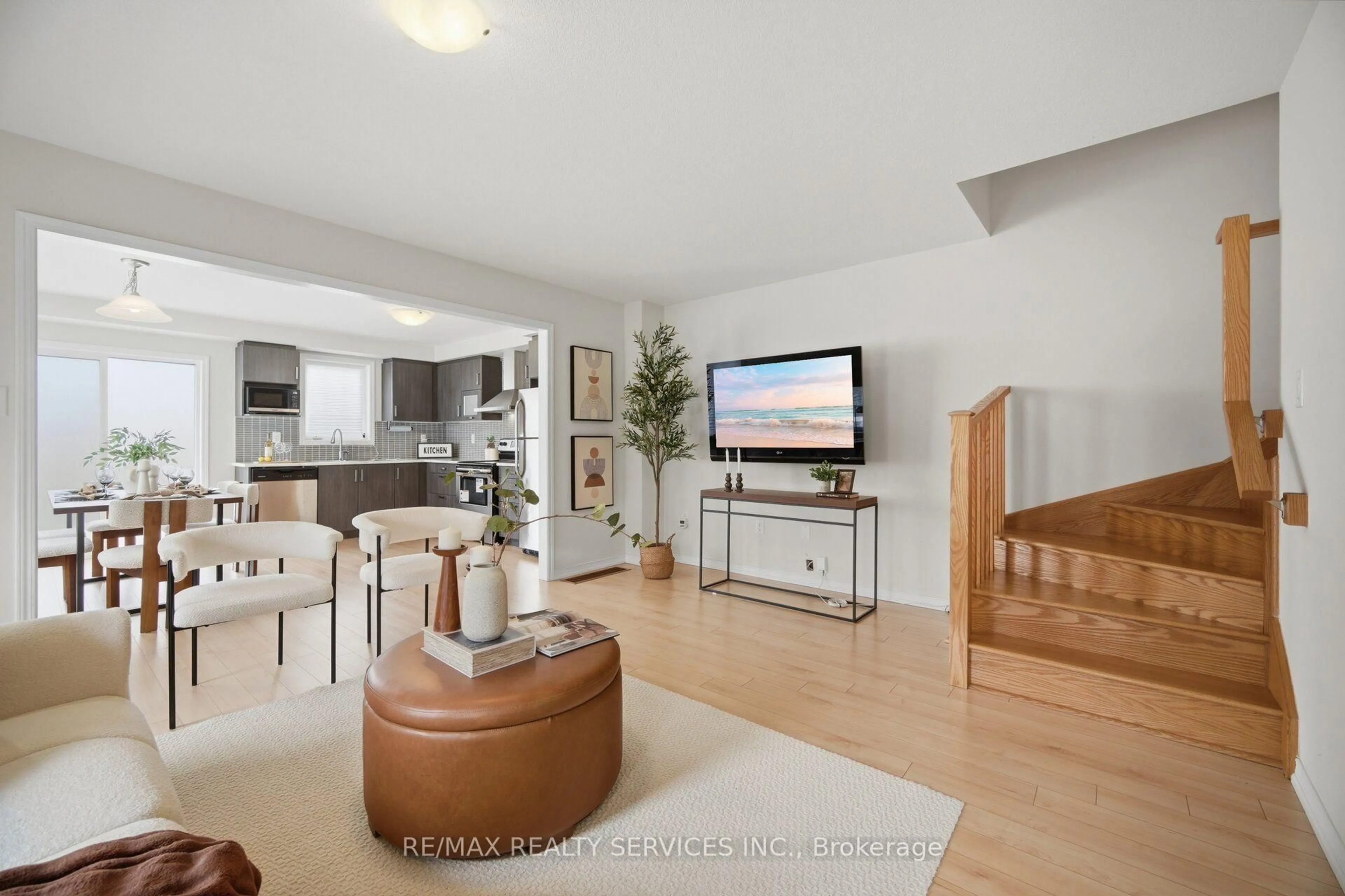 Living room with furniture, unknown for 144 Baffin Cres, Brampton Ontario L7A 4K9