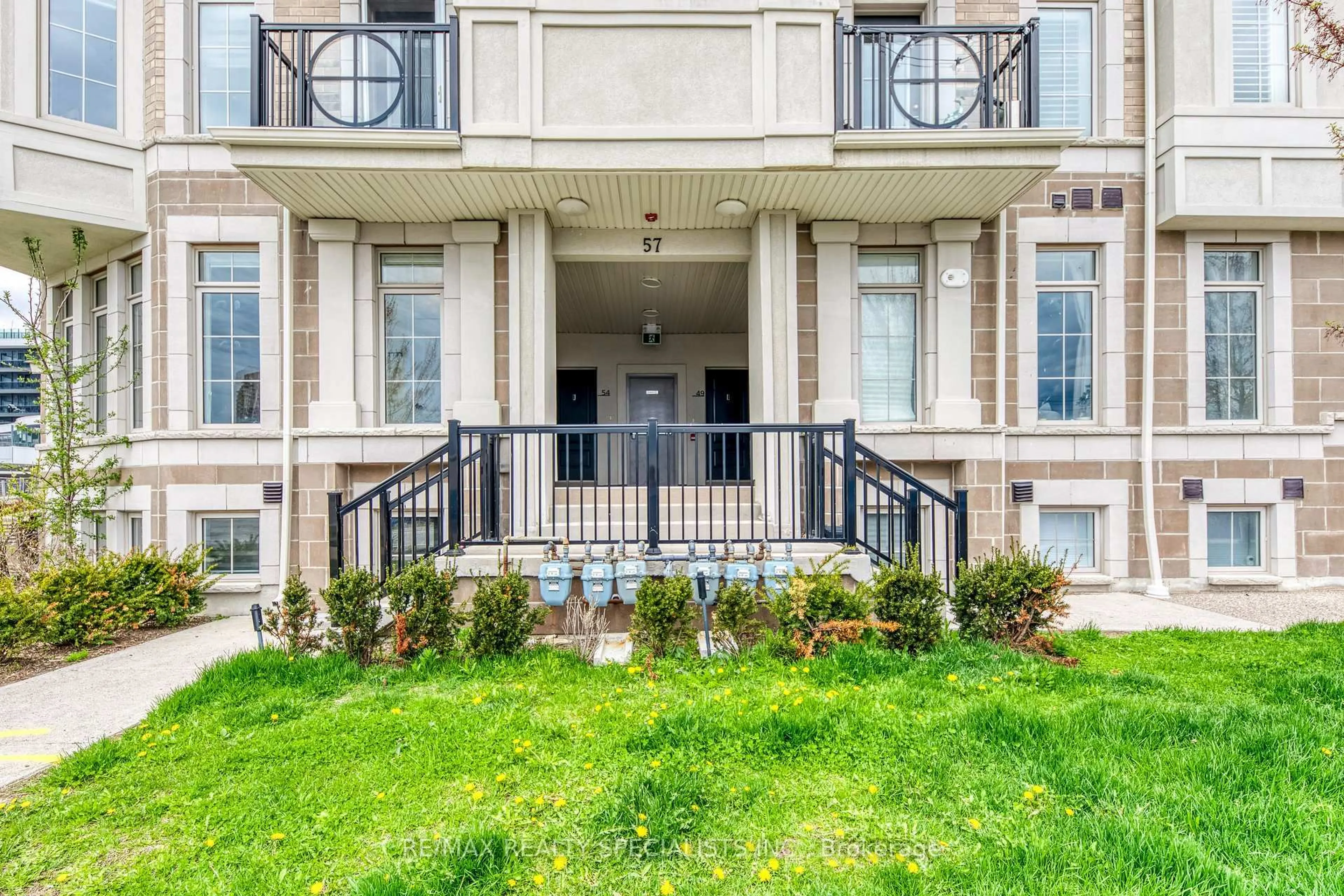 Unknown for 57 Armdale Rd #52, Mississauga Ontario L4Z 0C7