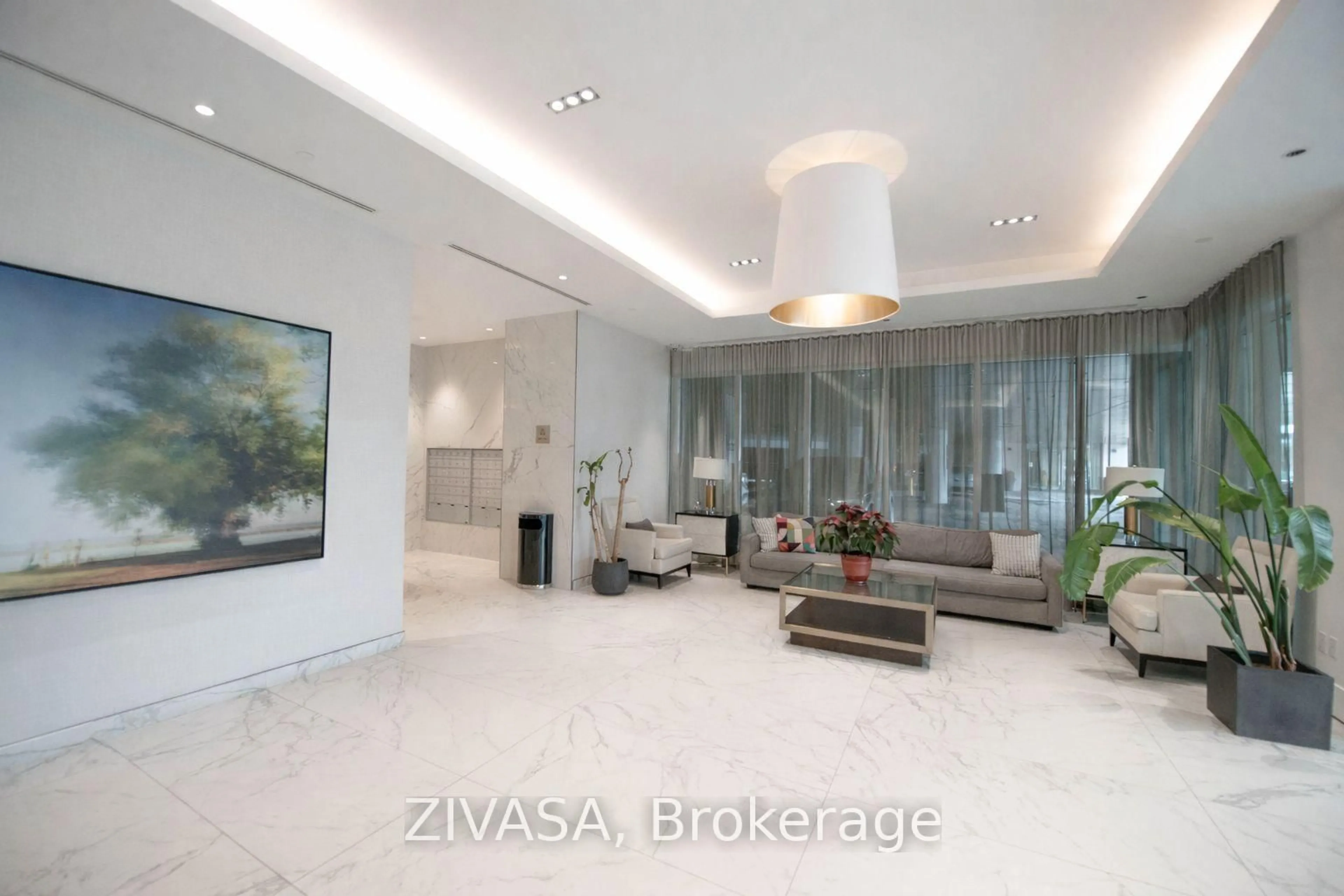 Indoor foyer for 1928 Lakeshore Blvd #2607, Toronto Ontario M6S 0B1